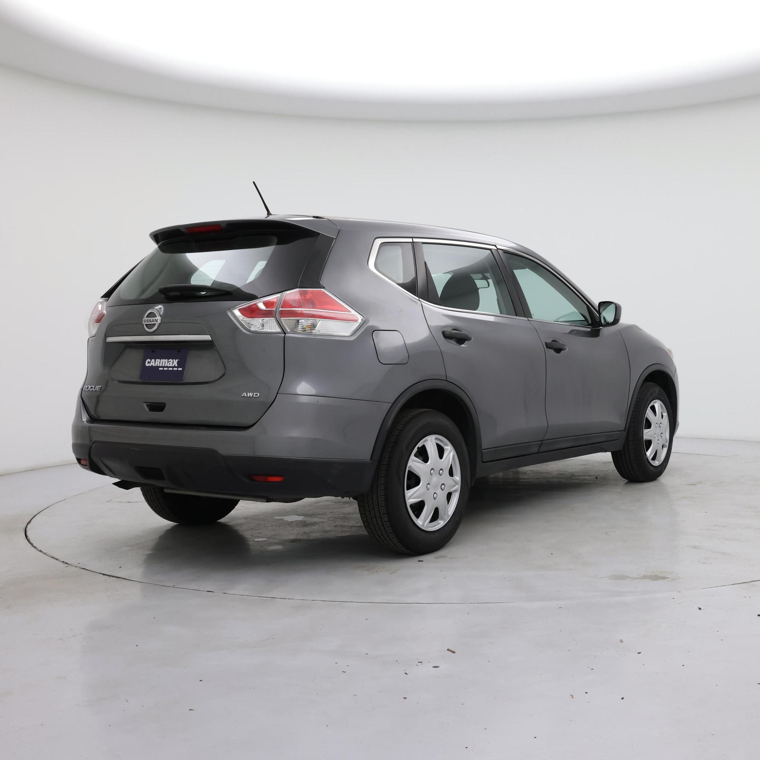 Thumbnail: 2016 Nissan Rogue - 8