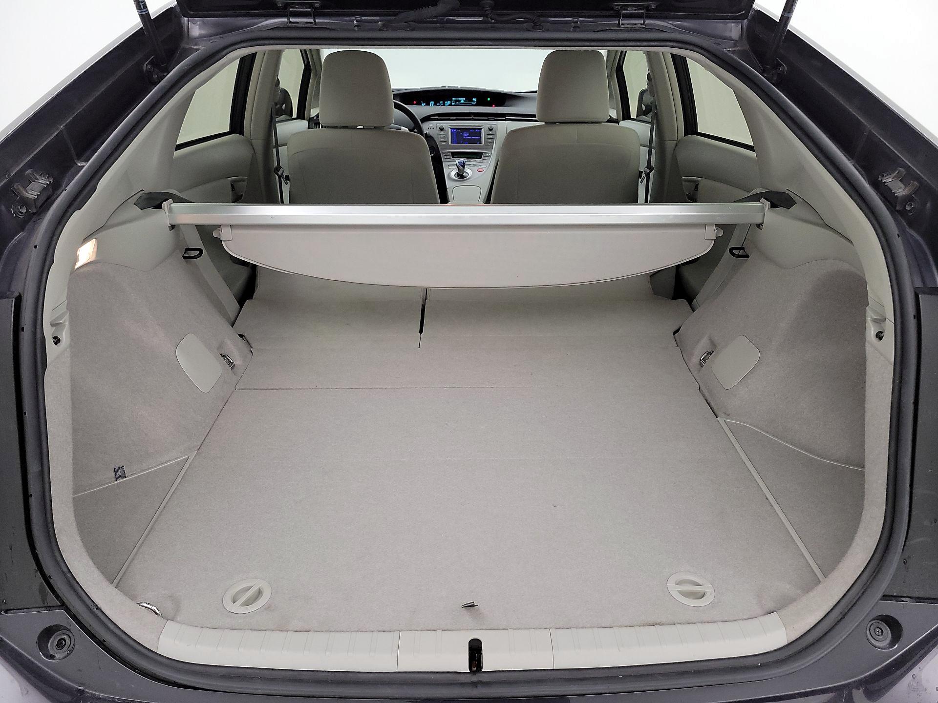 Thumbnail: 2014 Toyota Prius - 20