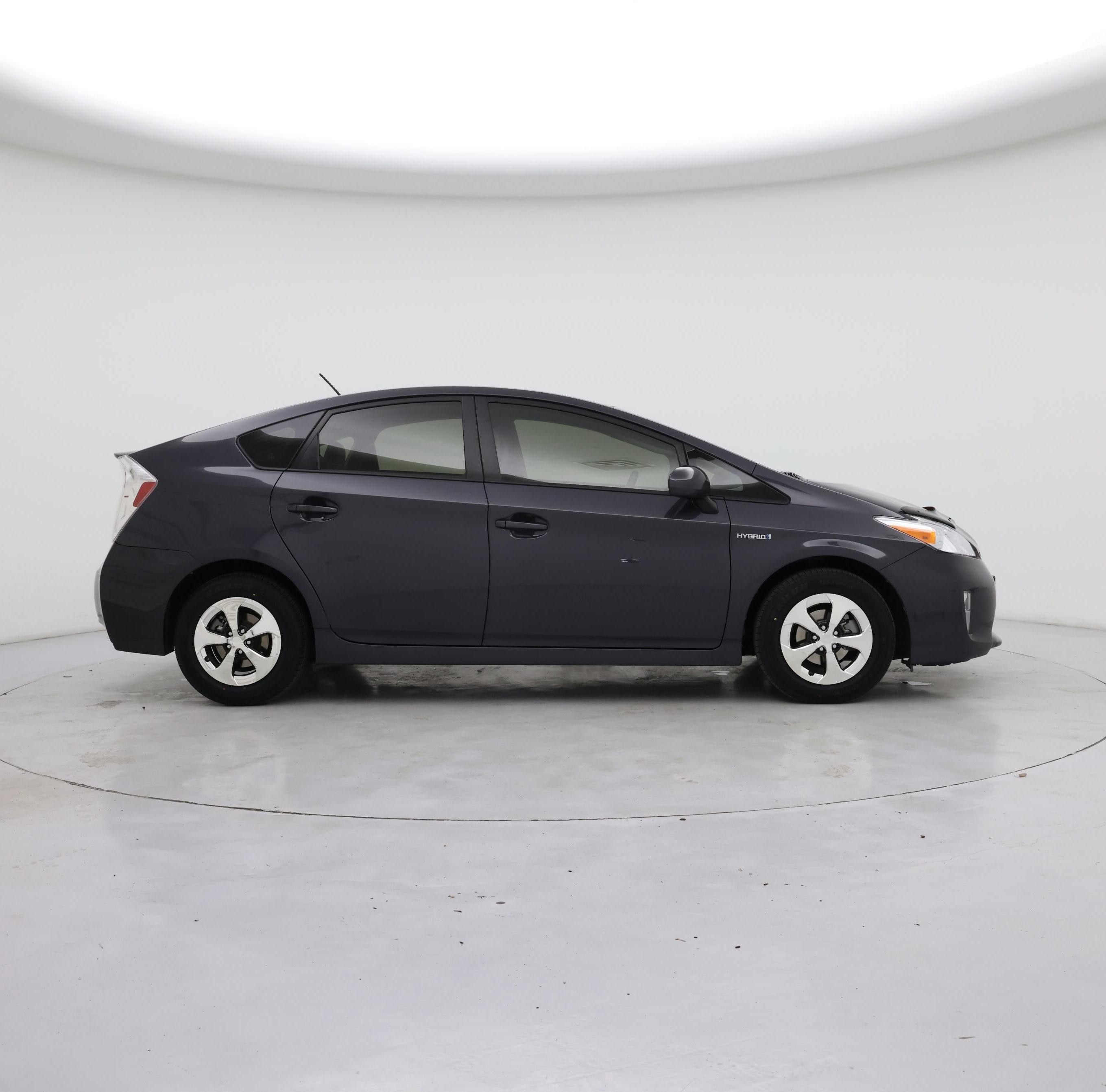 Thumbnail: 2014 Toyota Prius - 7