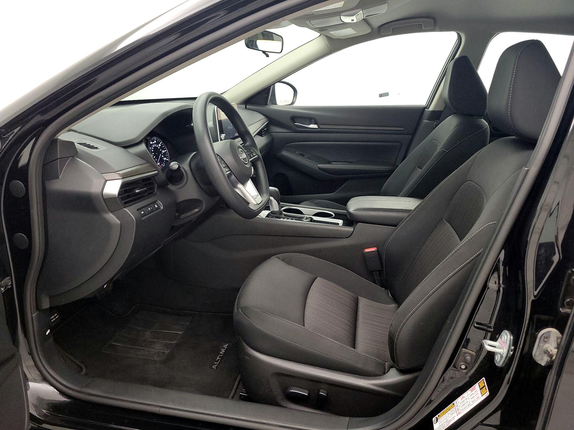 Thumbnail: 2024 Nissan Altima - 11