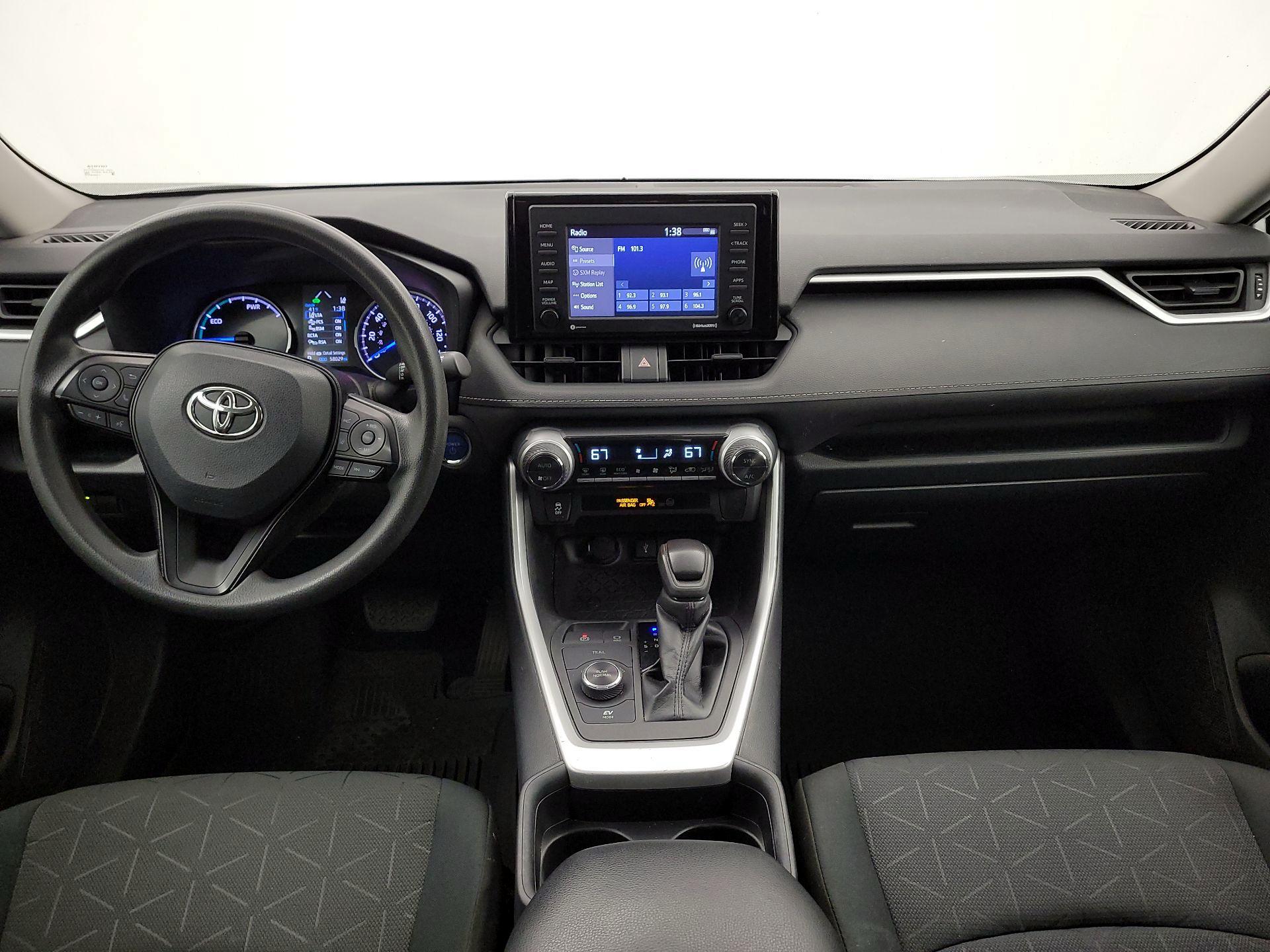 Thumbnail: 2021 Toyota RAV4 - 9