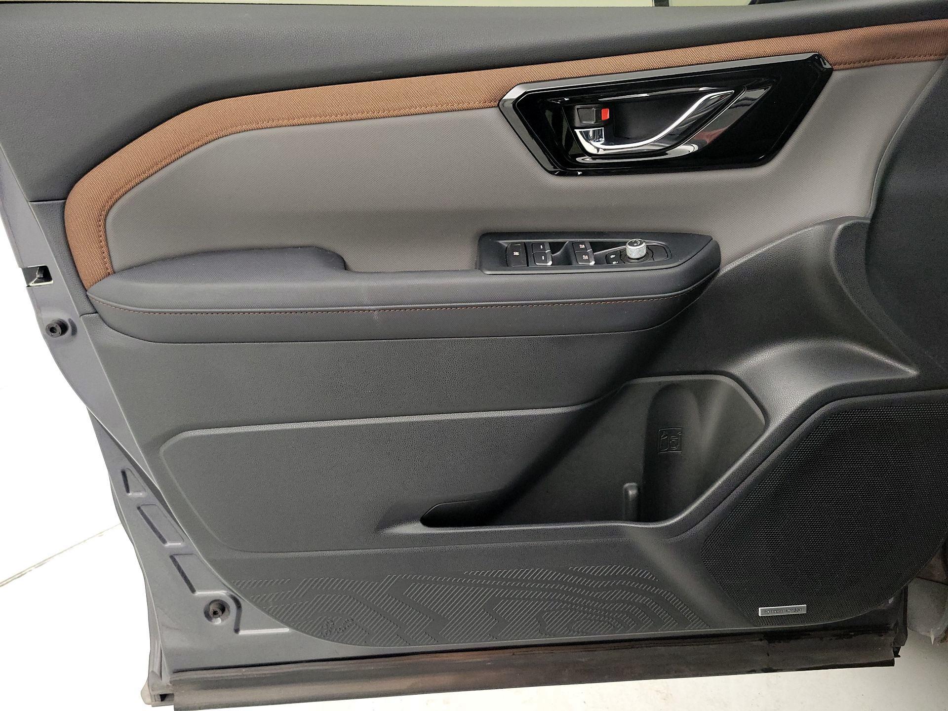 Thumbnail: 2025 Subaru Forester - 12