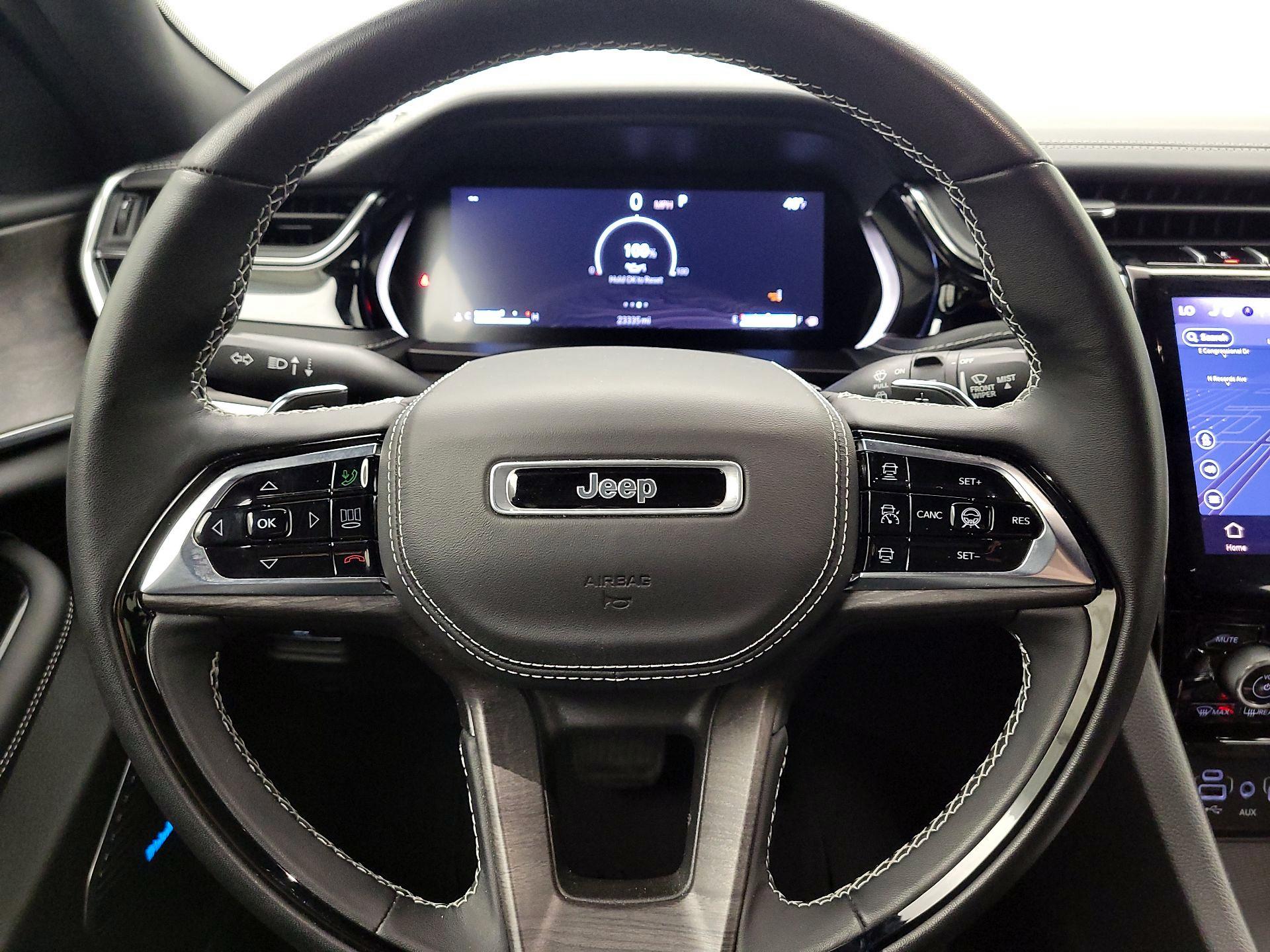 Thumbnail: 2022 Jeep Grand Cherokee - 10