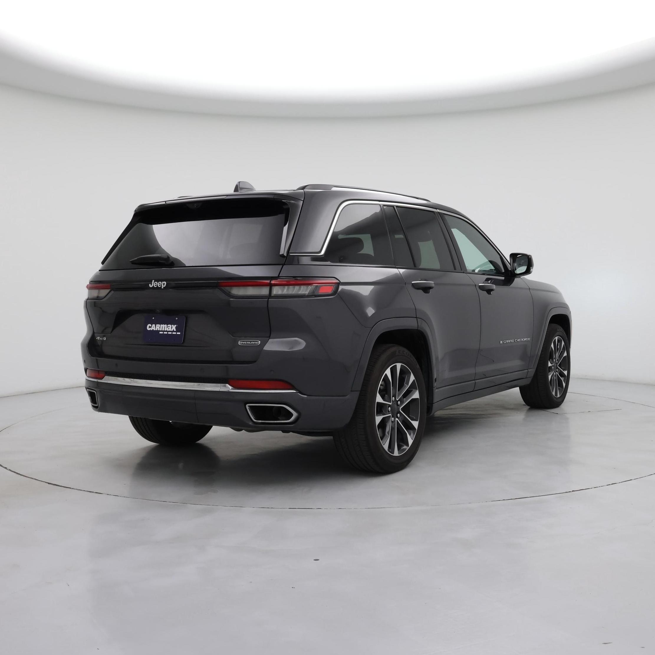 Thumbnail: 2022 Jeep Grand Cherokee - 8