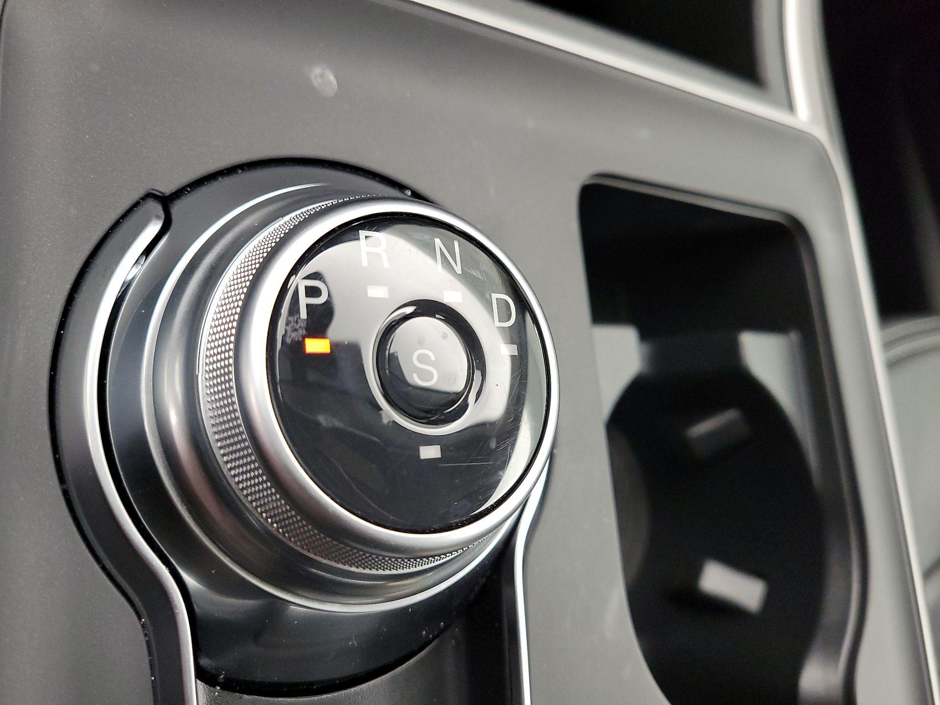 Thumbnail: 2024 Ford Edge - 17