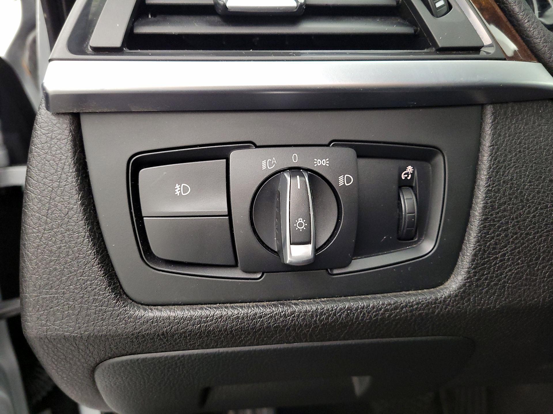 Thumbnail: 2015 BMW 4 Series - 13