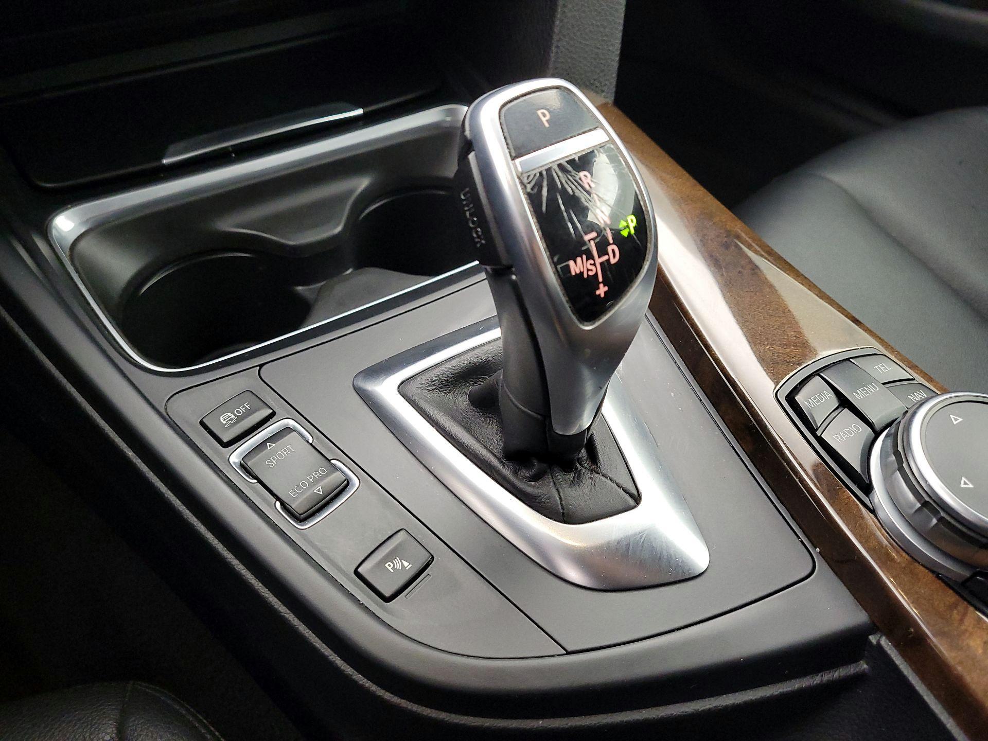 Thumbnail: 2015 BMW 4 Series - 18