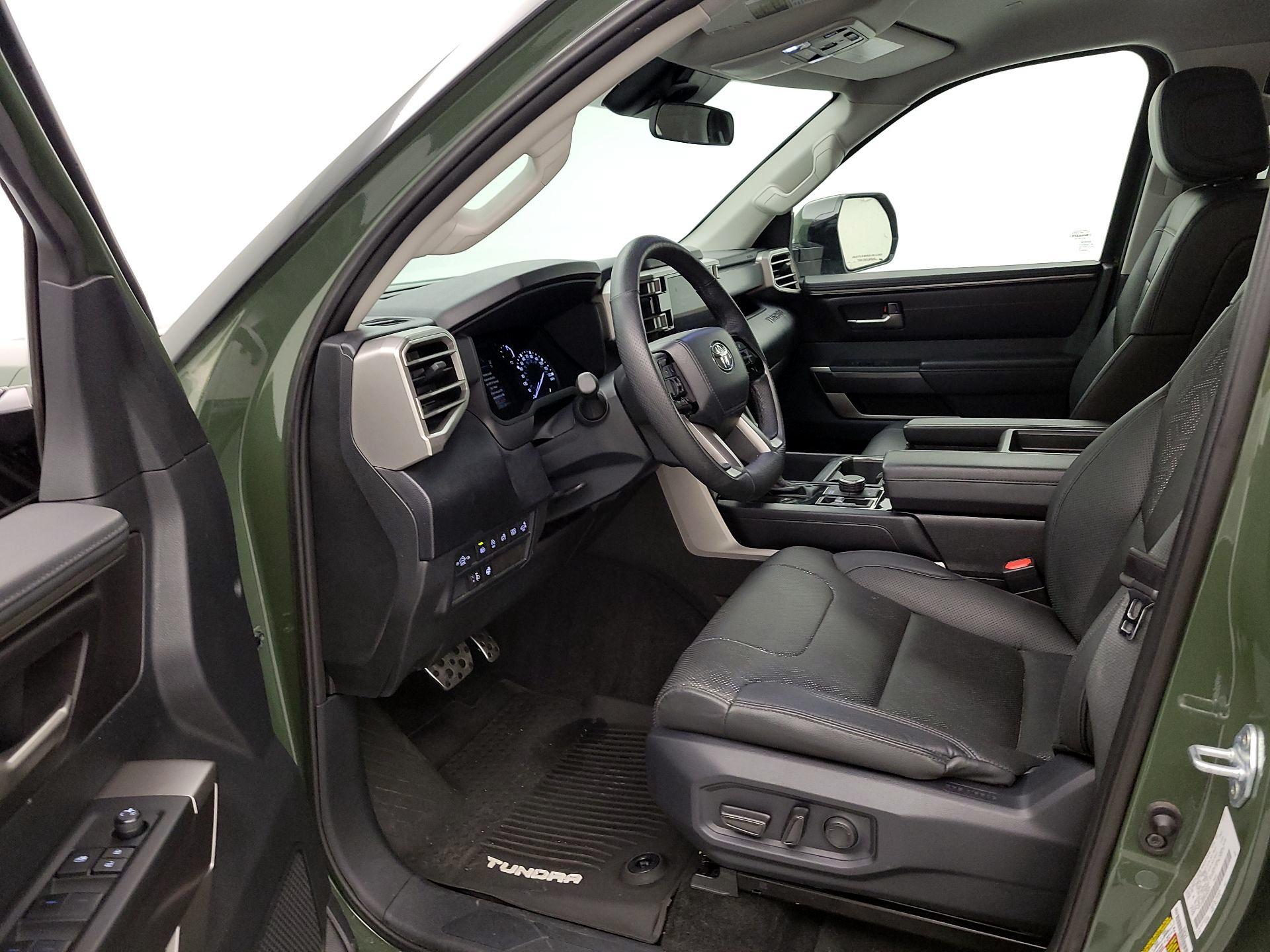Thumbnail: 2022 Toyota Tundra - 11