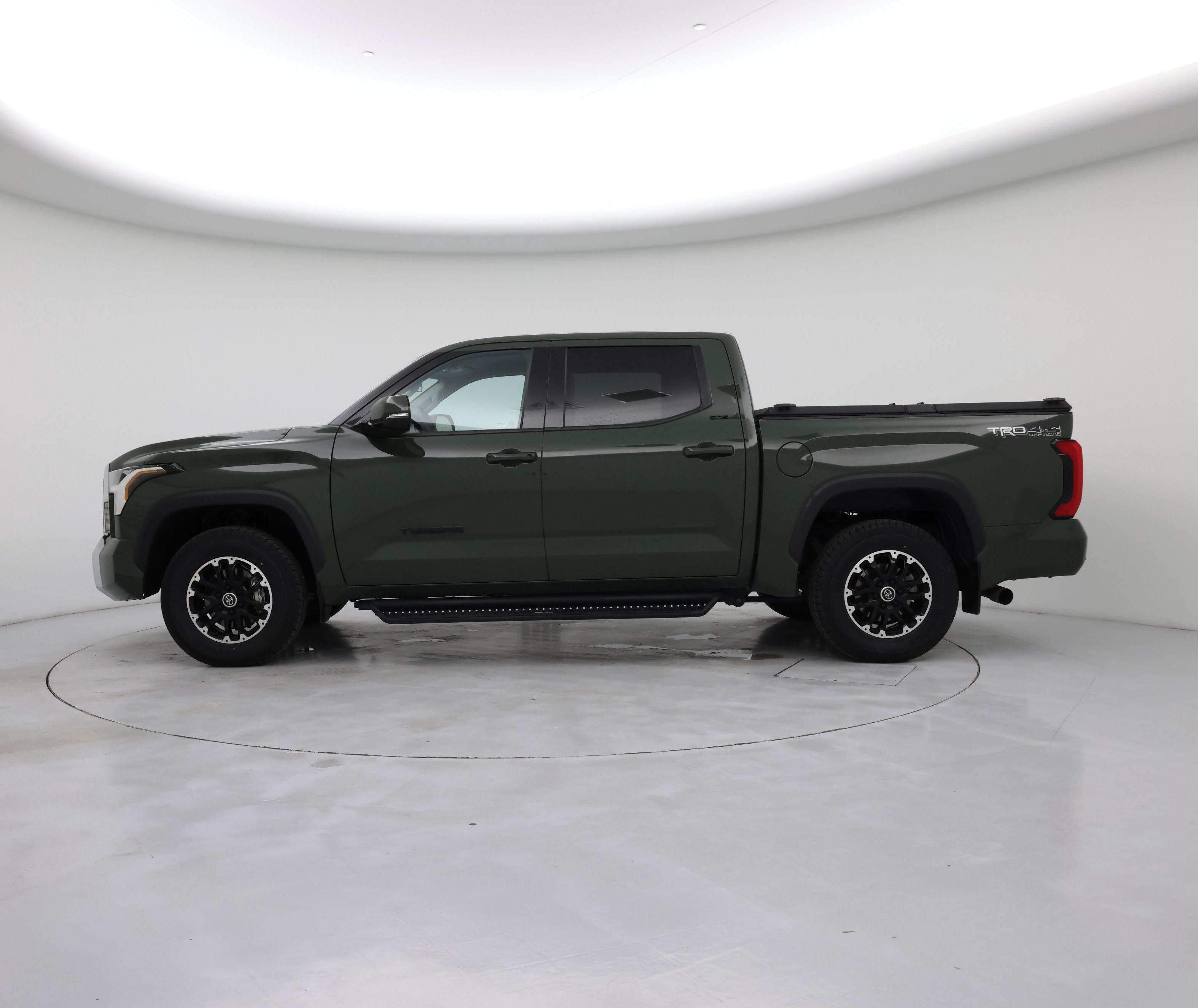 Thumbnail: 2022 Toyota Tundra - 3