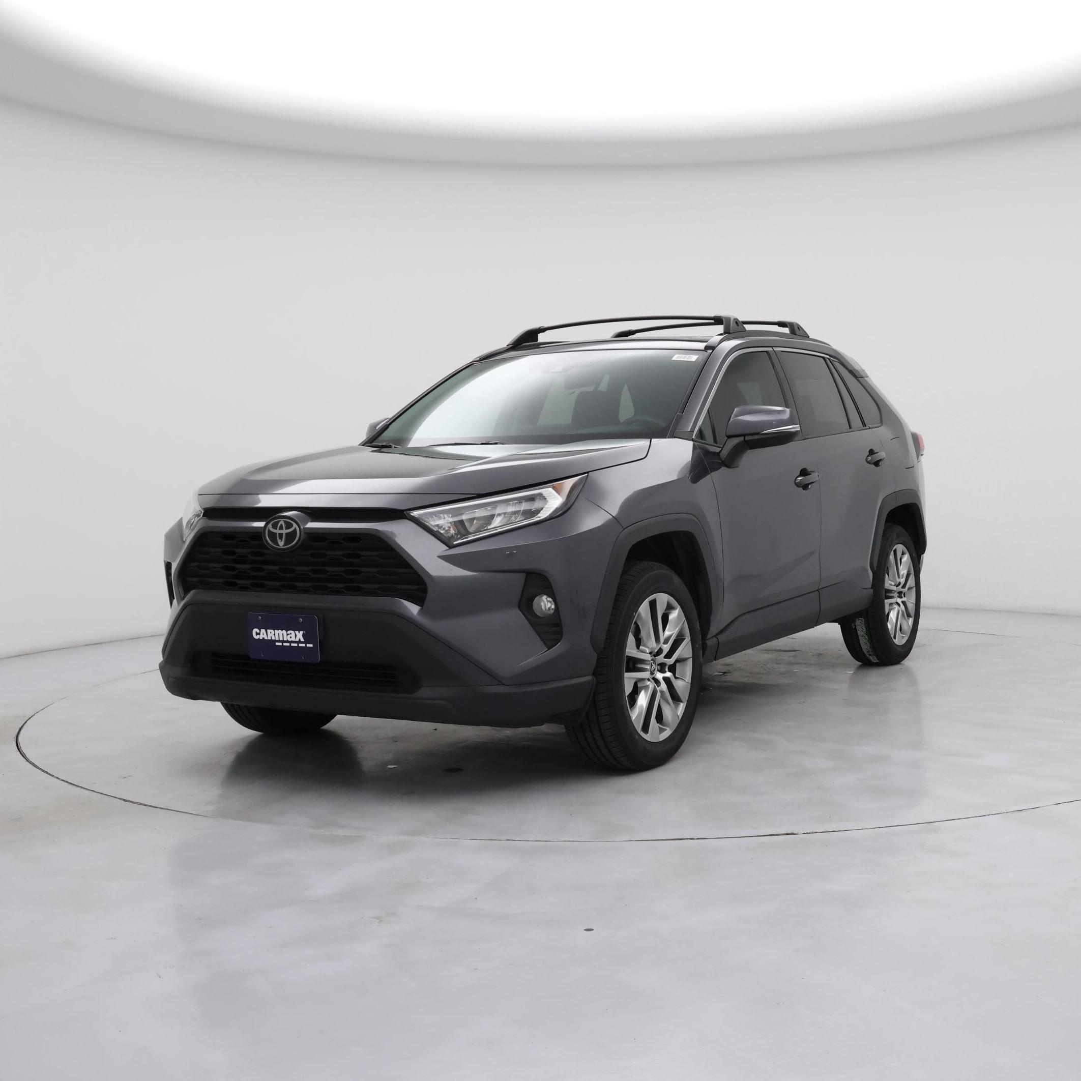 Thumbnail: 2019 Toyota RAV4 - 4