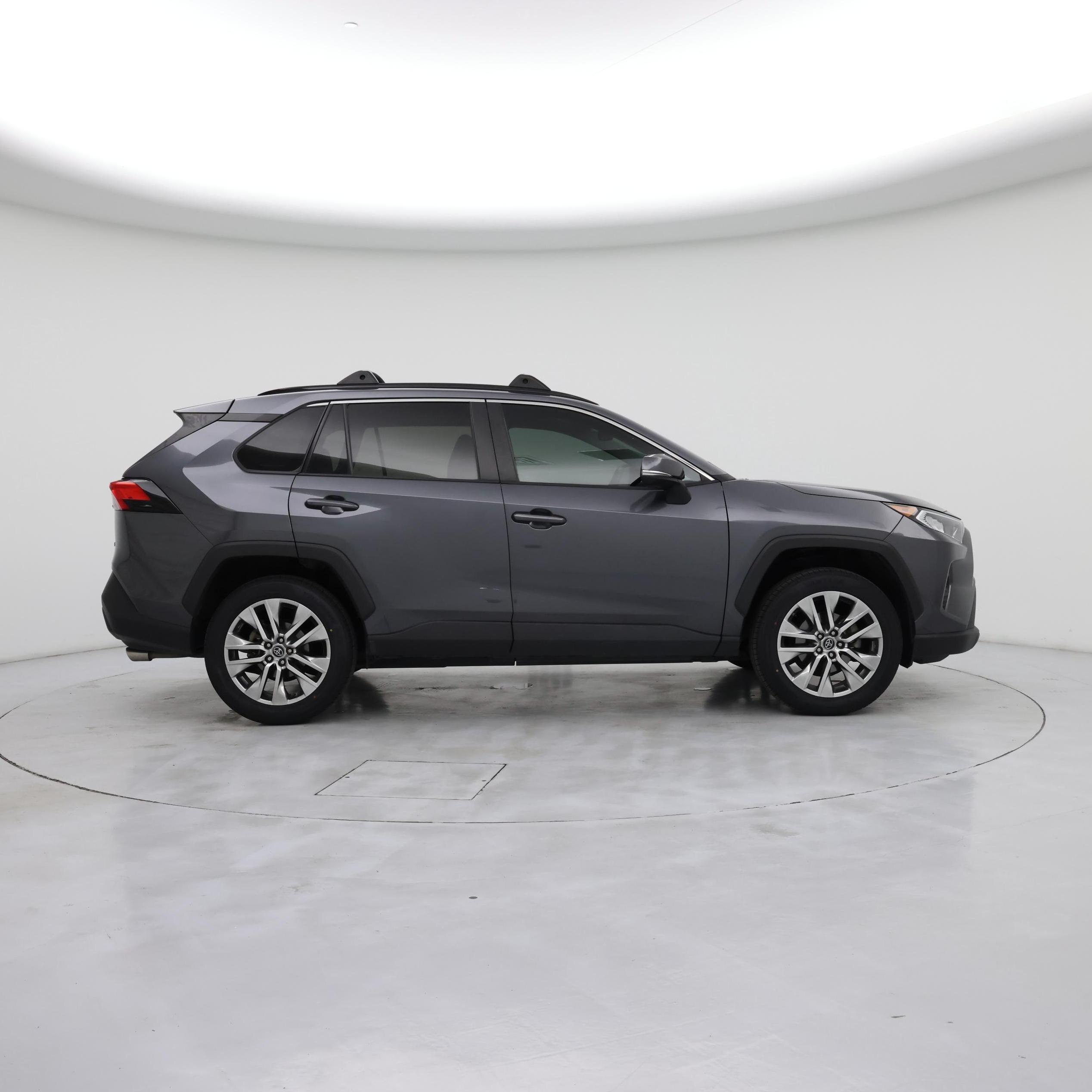 Thumbnail: 2019 Toyota RAV4 - 7