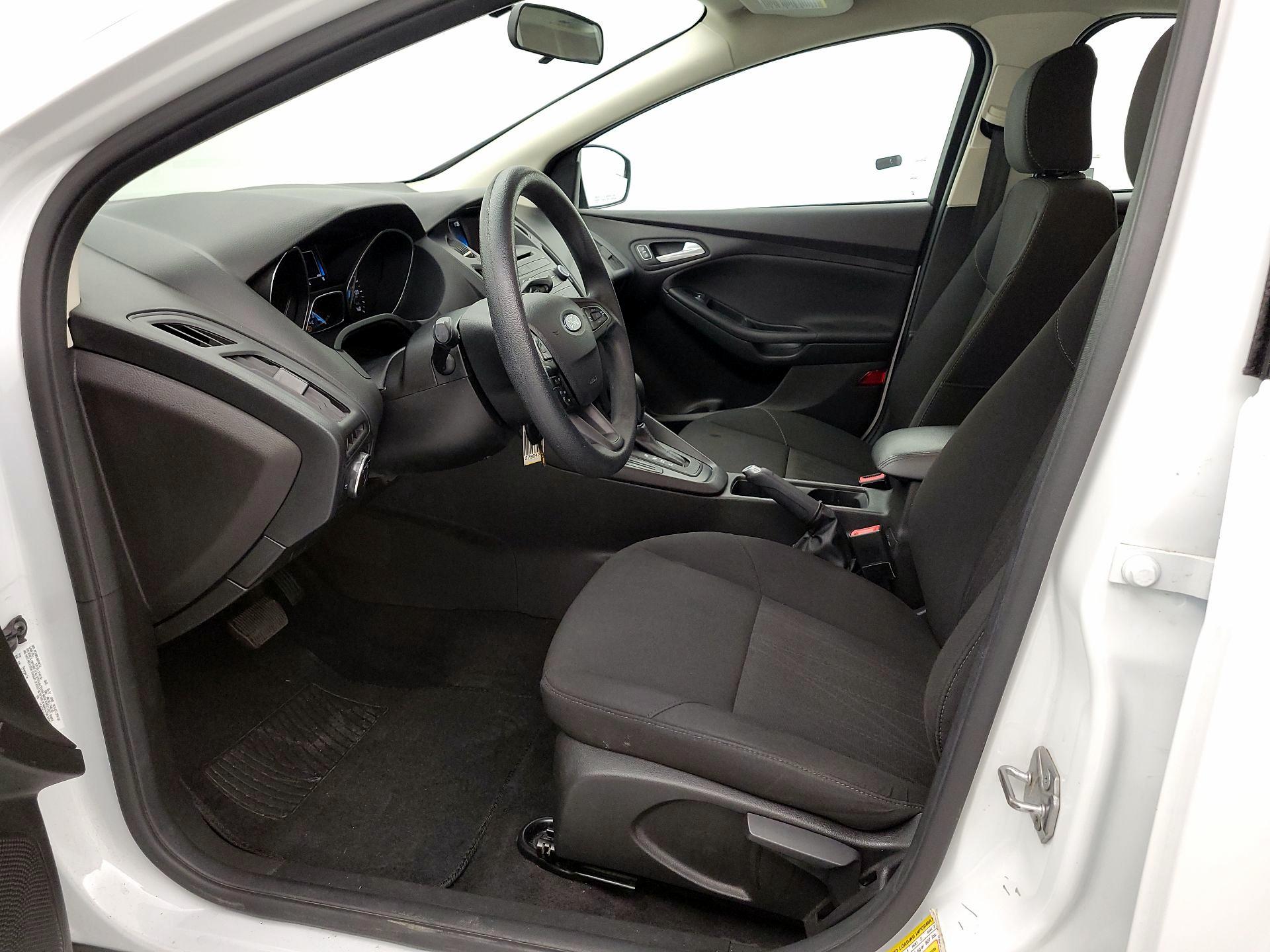 Thumbnail: 2017 Ford Focus - 11