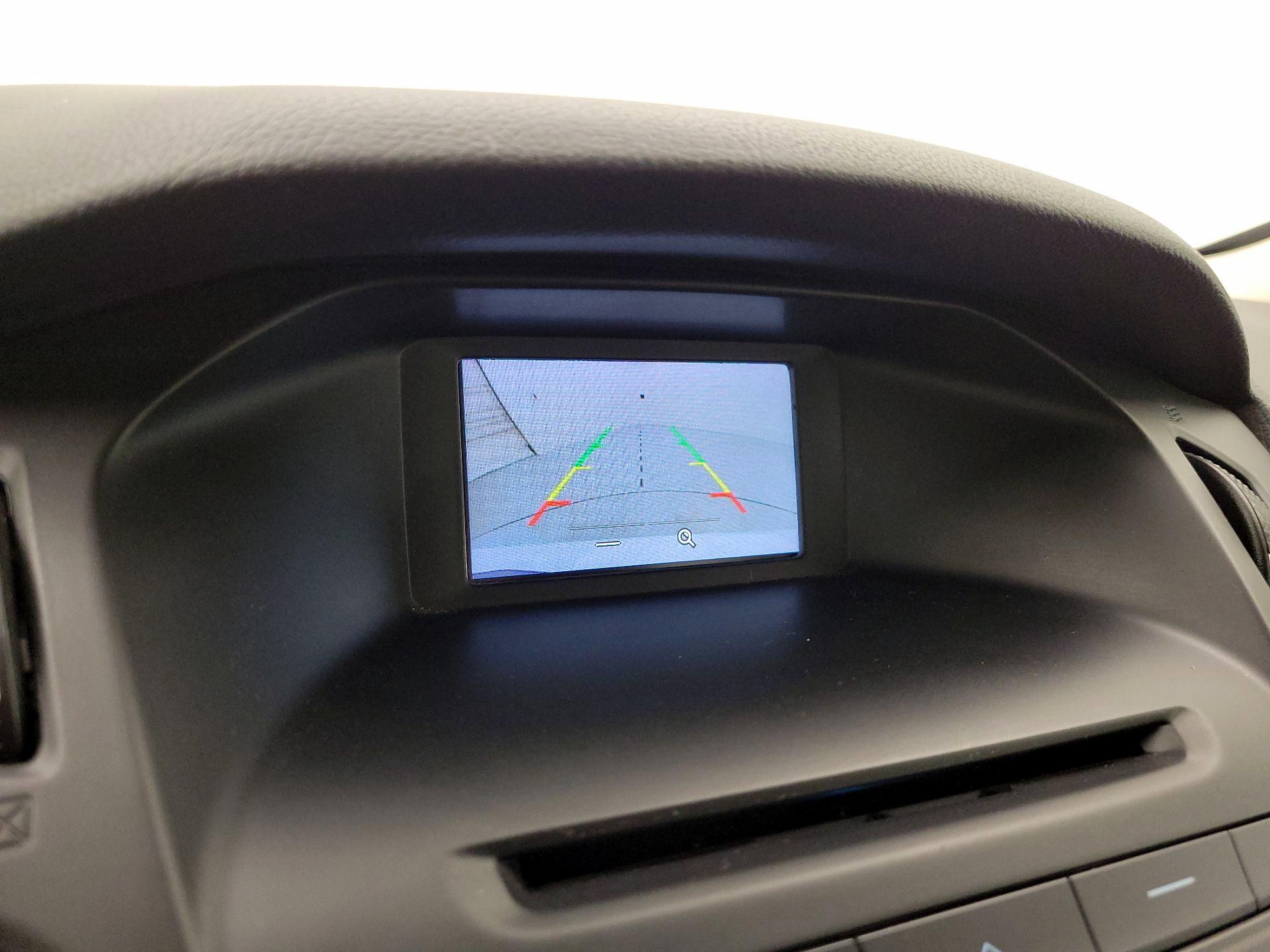 Thumbnail: 2017 Ford Focus - 14