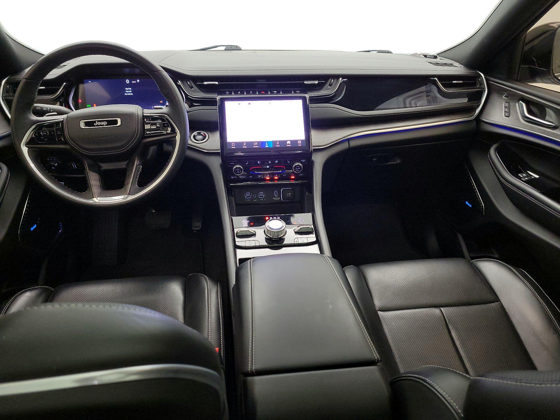 Thumbnail: 2022 Jeep Grand Cherokee - 9