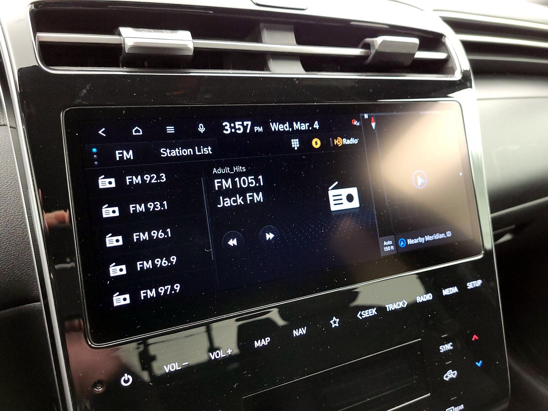 Thumbnail: 2023 Hyundai Santa Cruz - 16