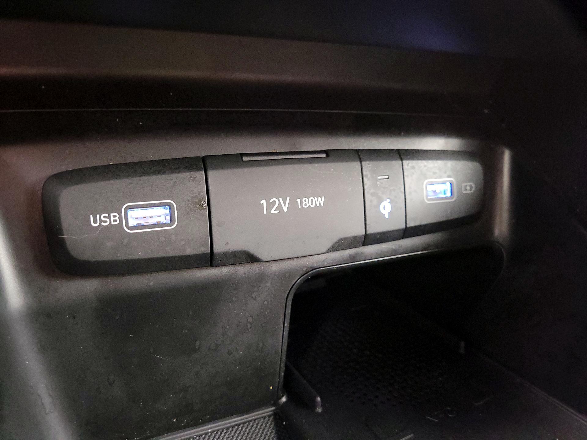 Thumbnail: 2023 Hyundai Santa Cruz - 19