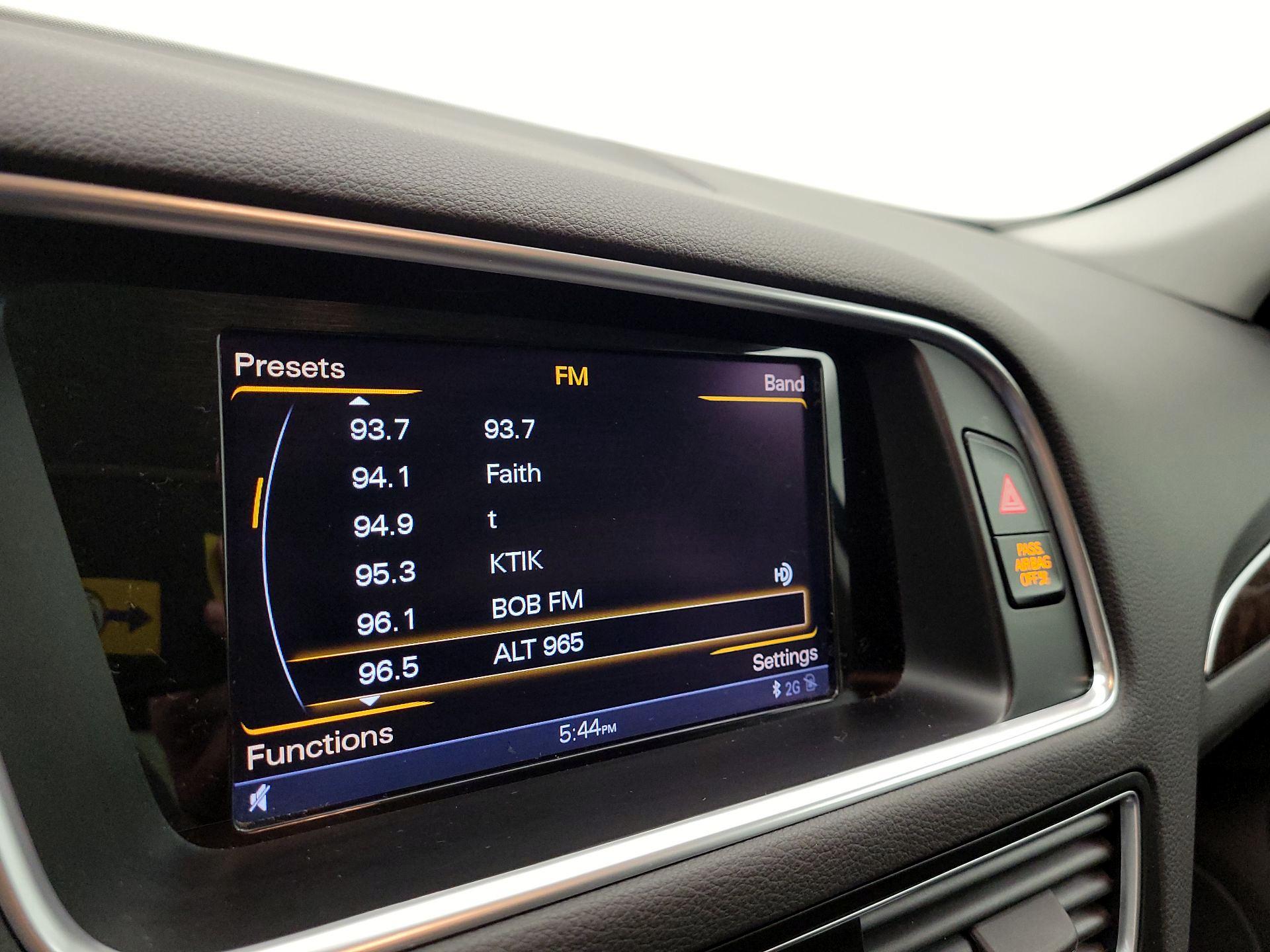 Thumbnail: 2016 Audi Q5 - 16