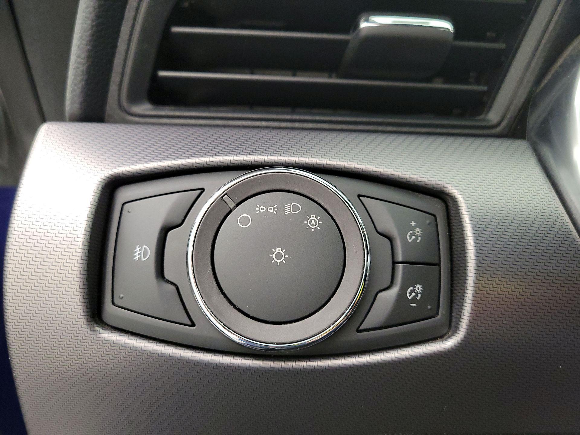 Thumbnail: 2018 Ford Mustang - 13