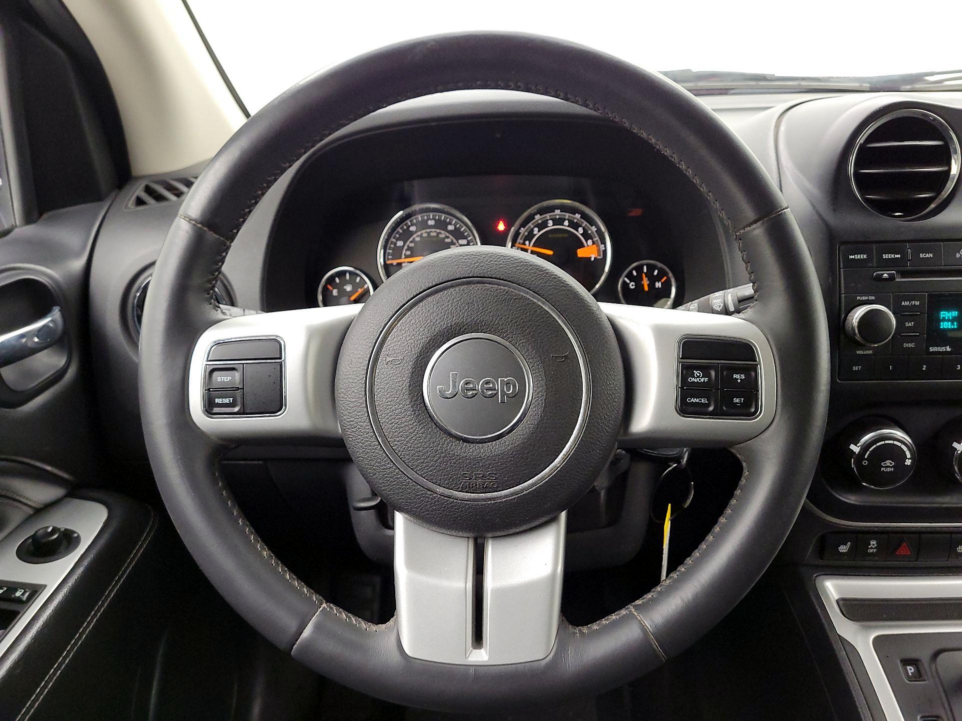 Thumbnail: 2016 Jeep Compass - 10