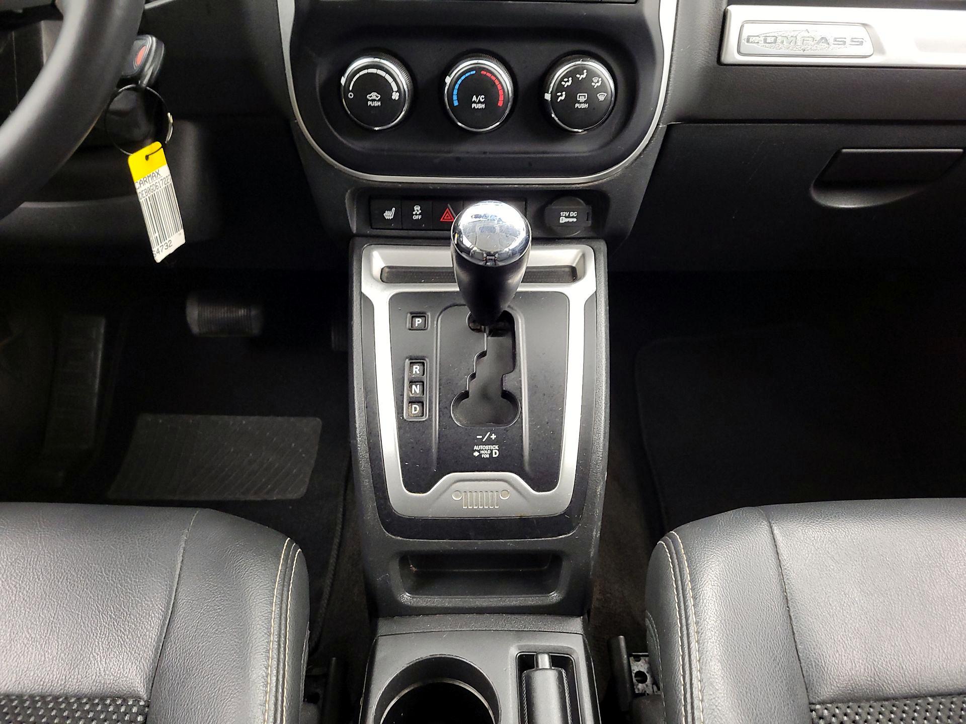 Thumbnail: 2016 Jeep Compass - 15