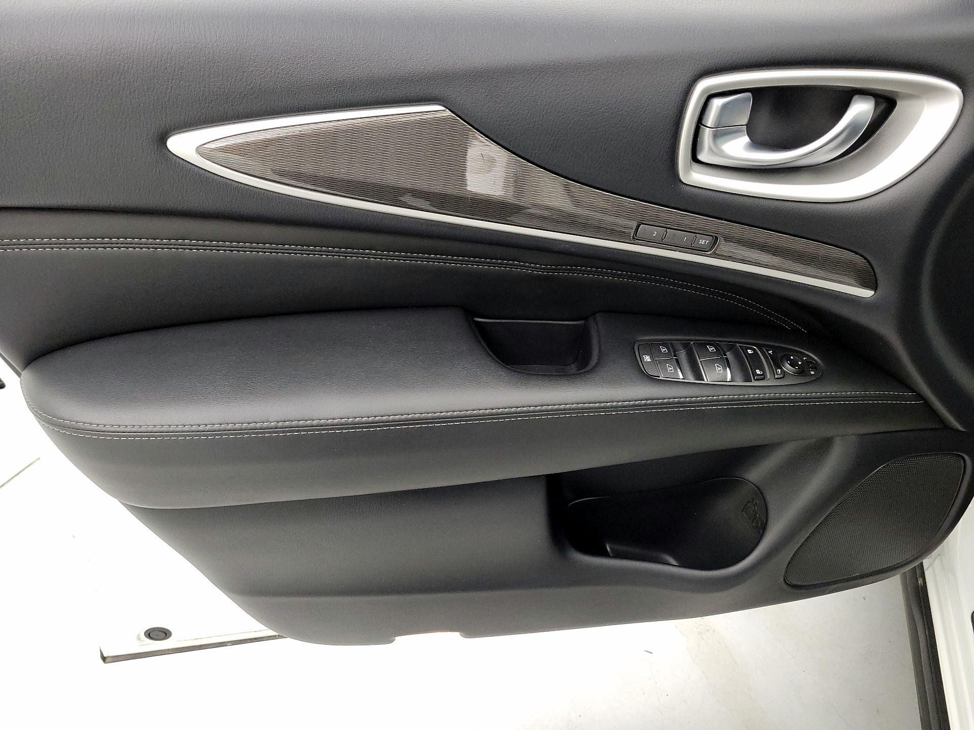 Thumbnail: 2020 INFINITI QX60 - 12