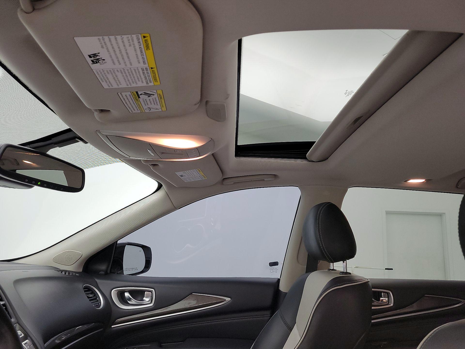 Thumbnail: 2020 INFINITI QX60 - 20