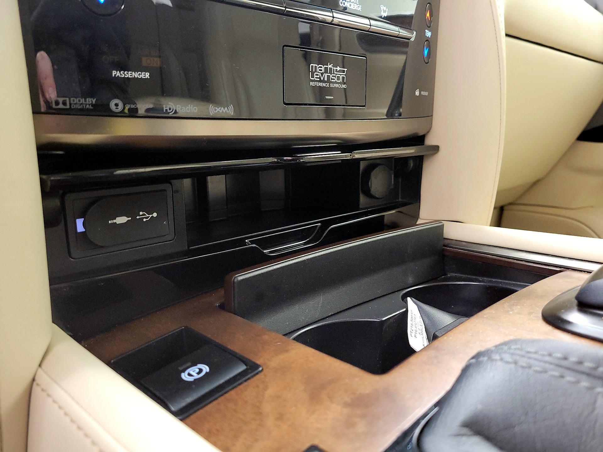 Thumbnail: 2017 Lexus LX - 18