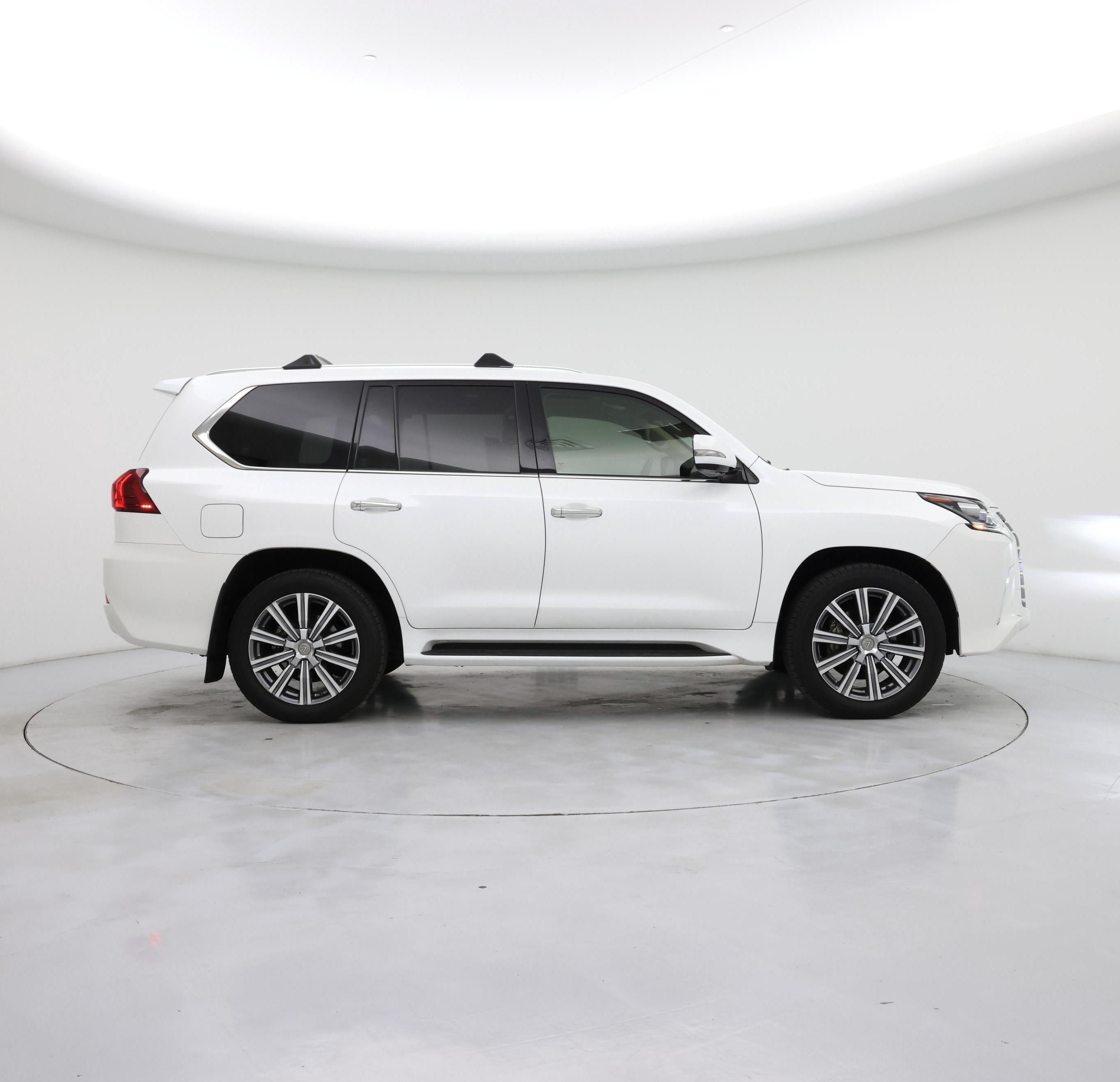 Thumbnail: 2017 Lexus LX - 7