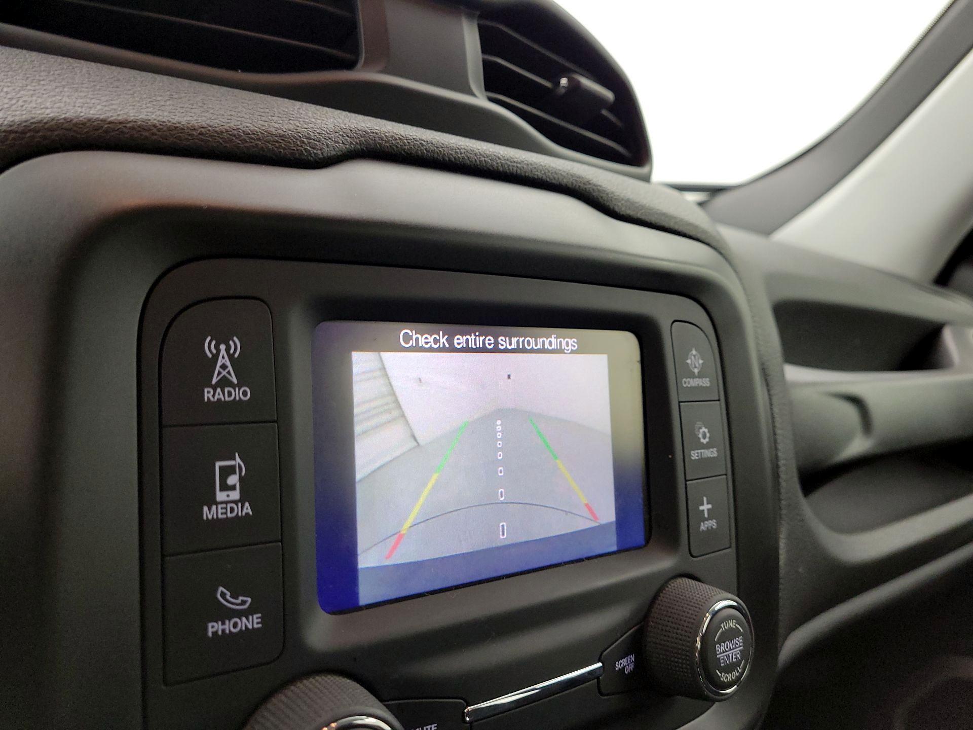 Thumbnail: 2018 Jeep Renegade - 14