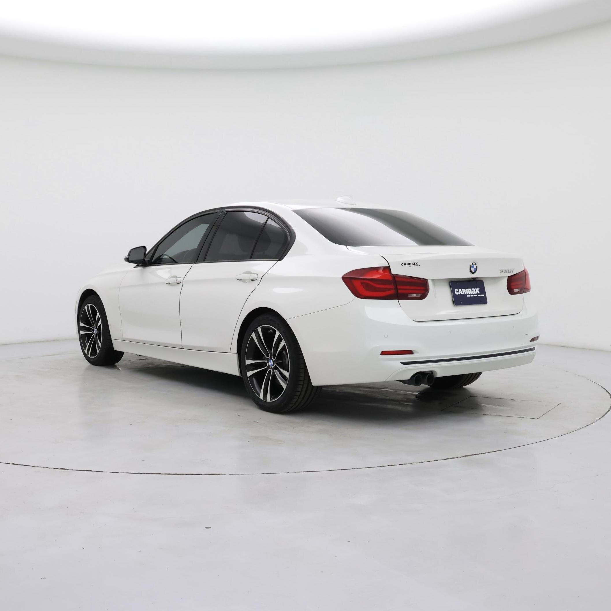 Thumbnail: 2018 BMW 3 Series - 2