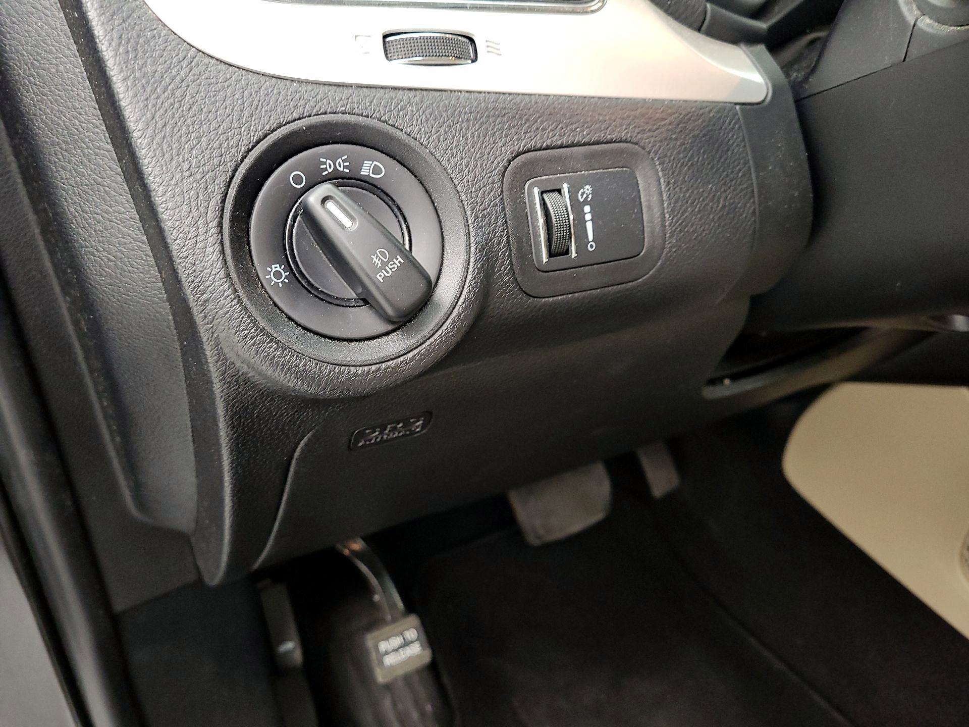 Thumbnail: 2015 Dodge Journey - 13