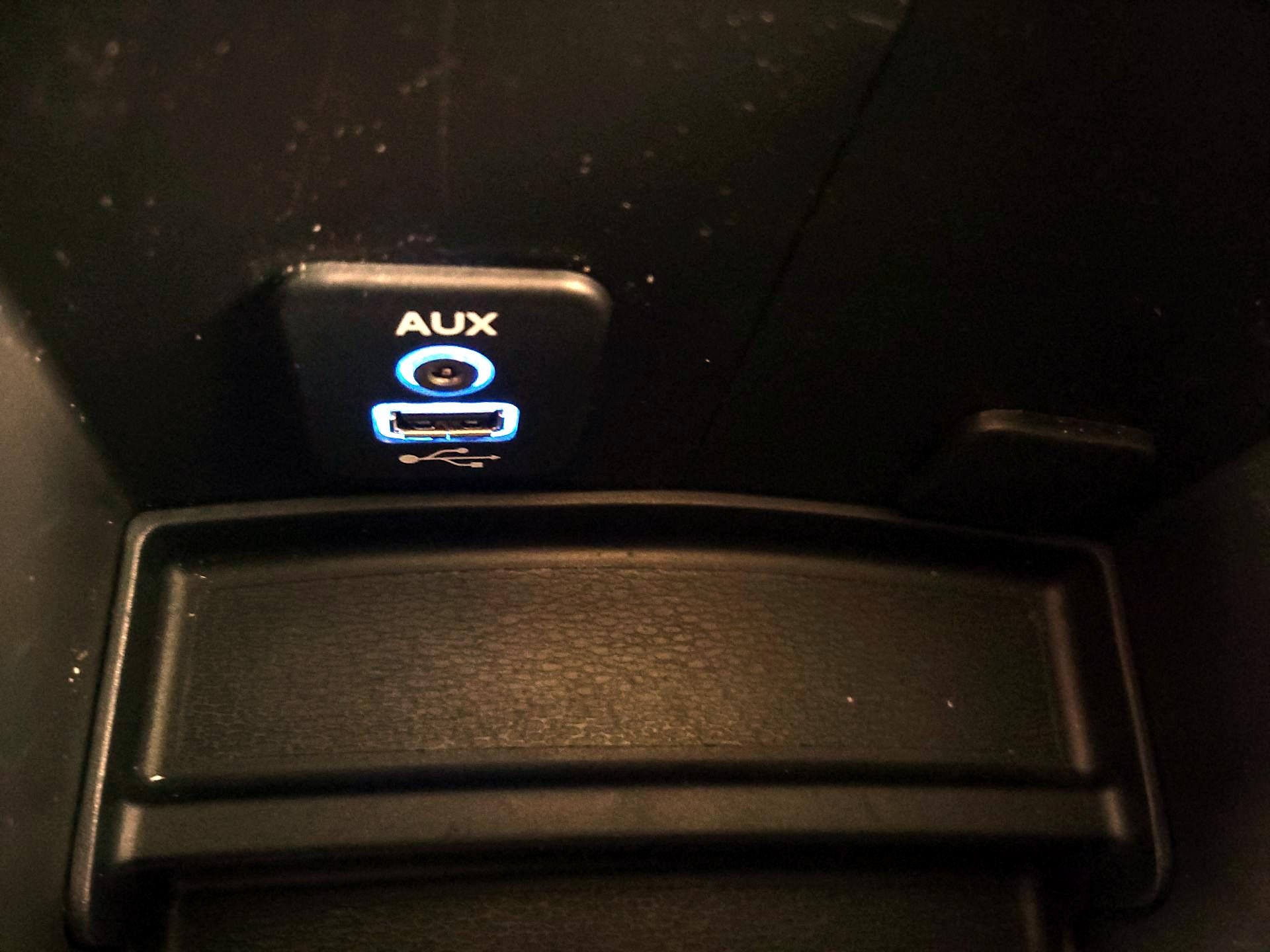 Thumbnail: 2015 Dodge Journey - 17