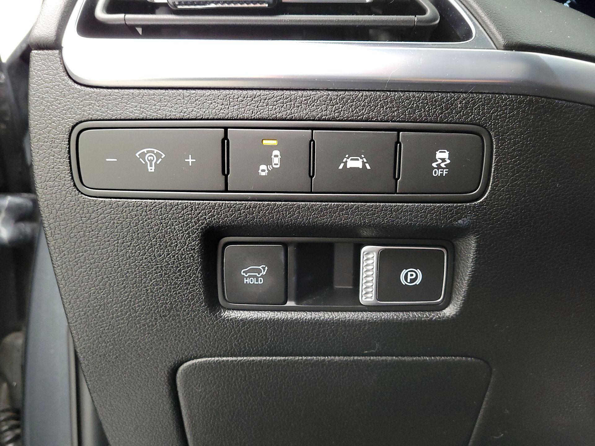 Thumbnail: 2022 Hyundai Palisade - 13