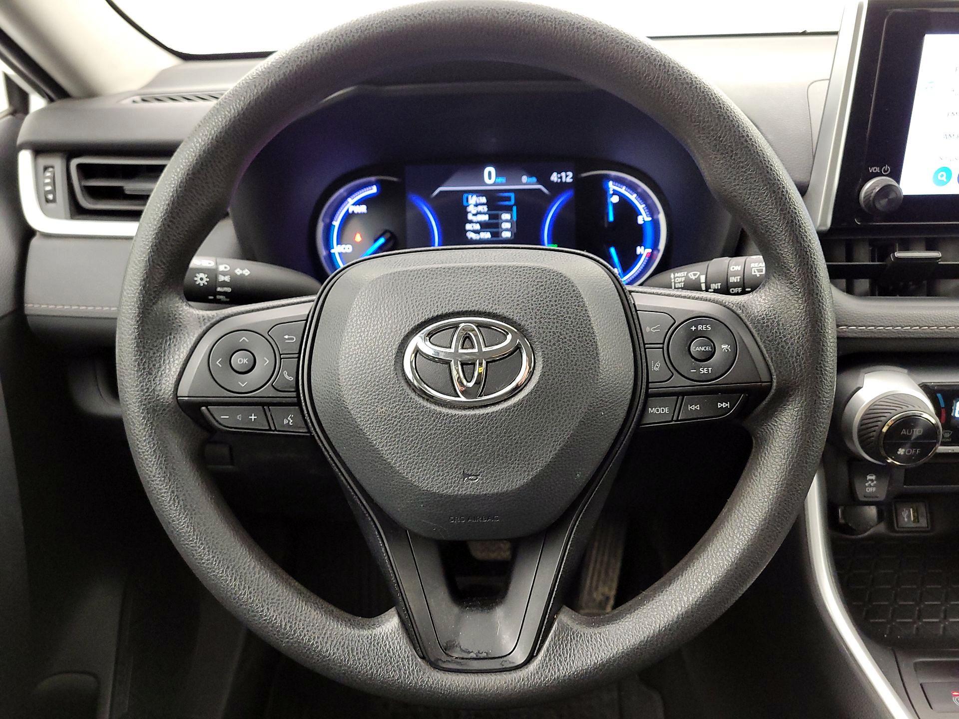 Thumbnail: 2023 Toyota RAV4 - 10