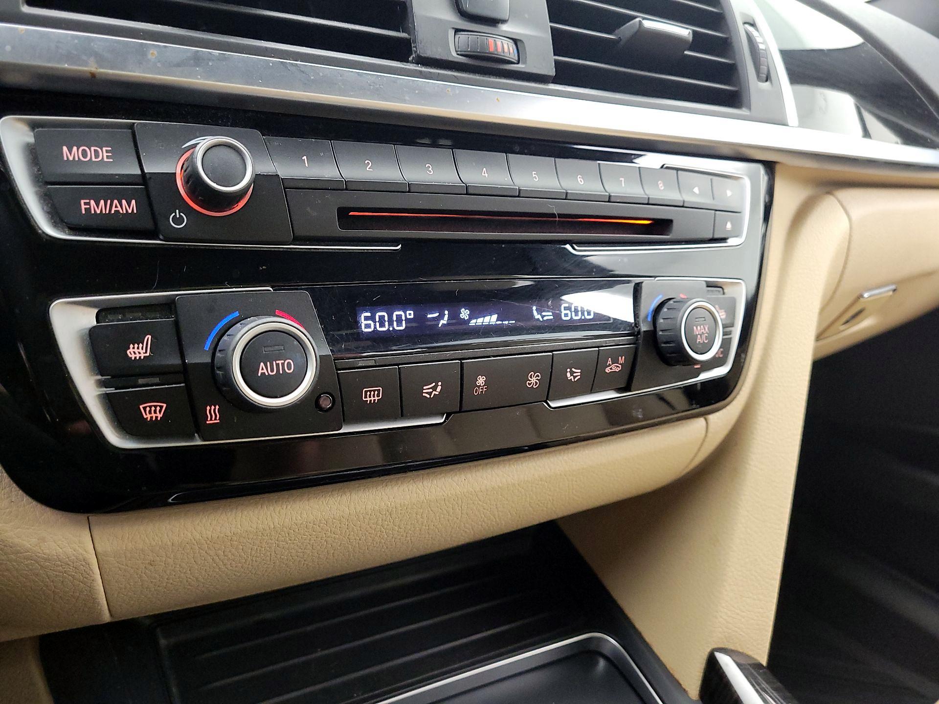 Thumbnail: 2017 BMW 3 Series - 16