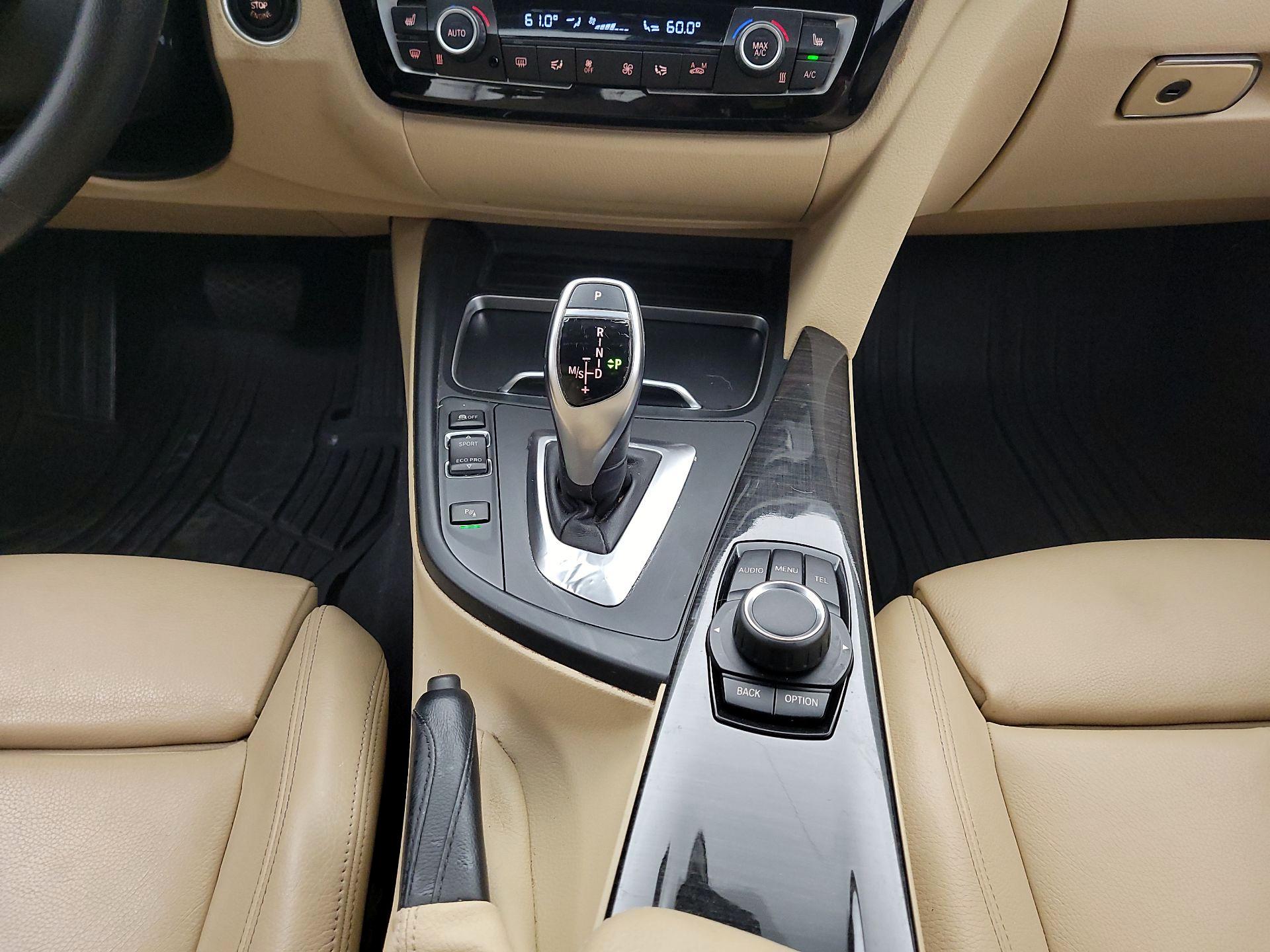 Thumbnail: 2017 BMW 3 Series - 17