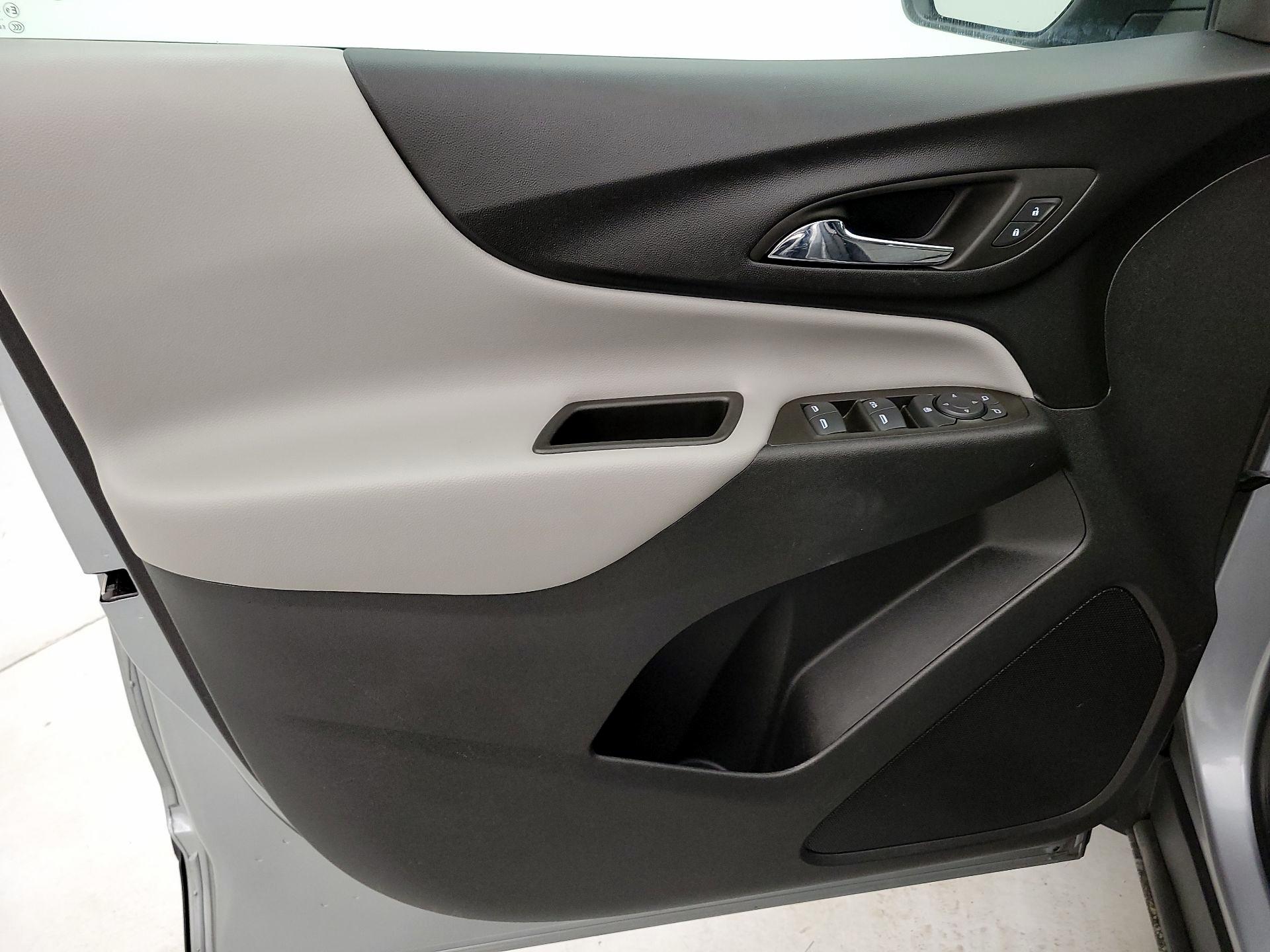 Thumbnail: 2023 Chevrolet Equinox - 12