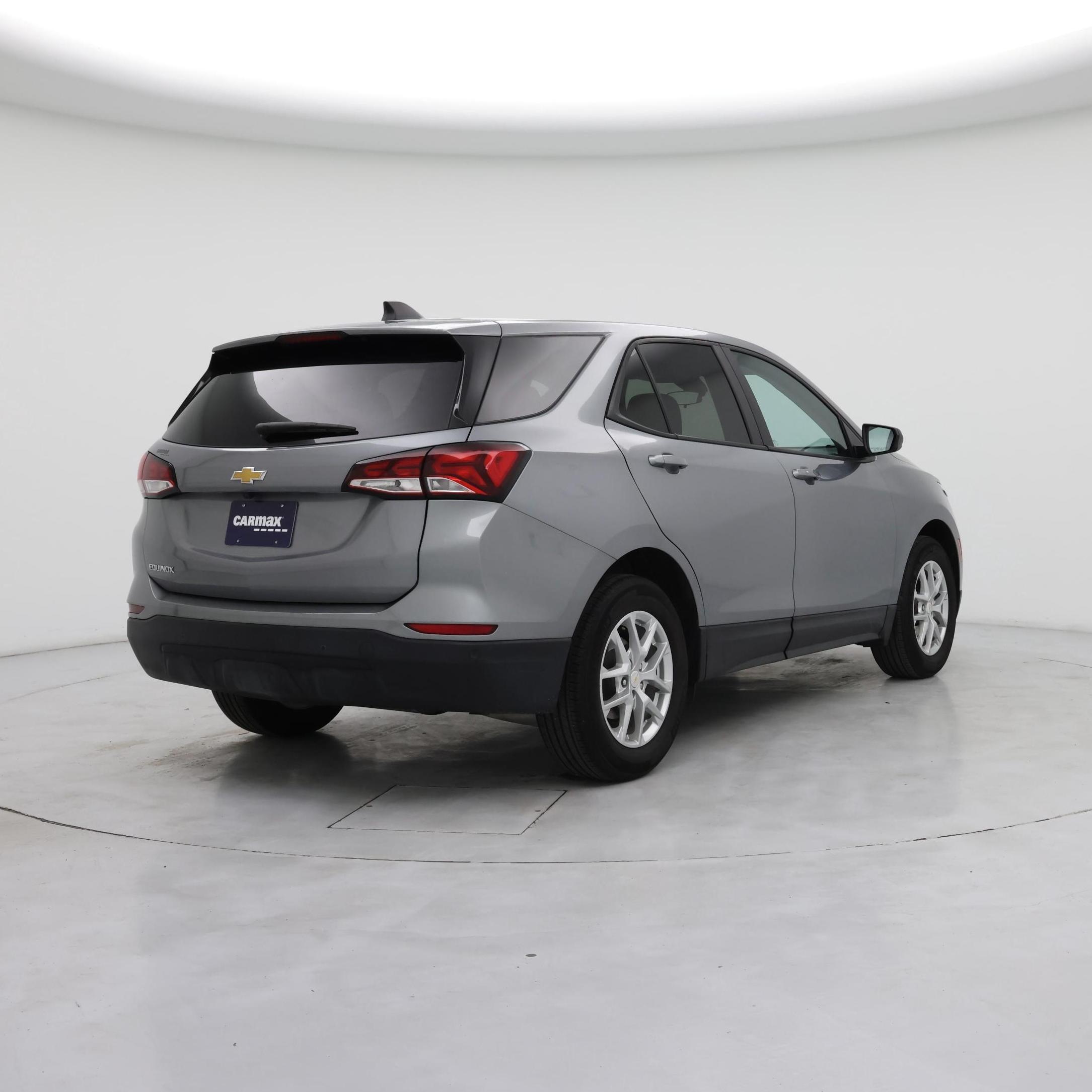 Thumbnail: 2023 Chevrolet Equinox - 8