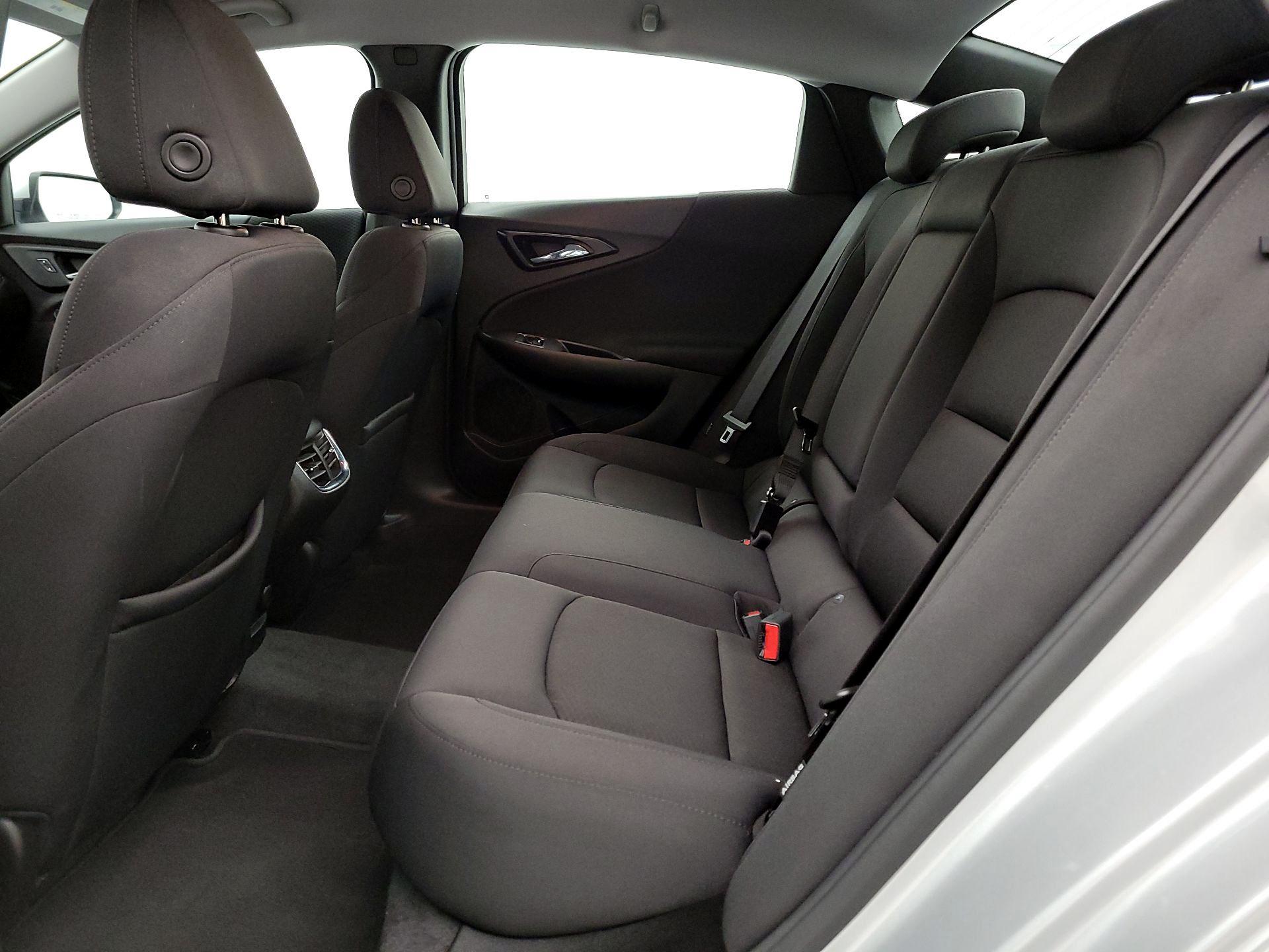 Thumbnail: 2022 Chevrolet Malibu - 19