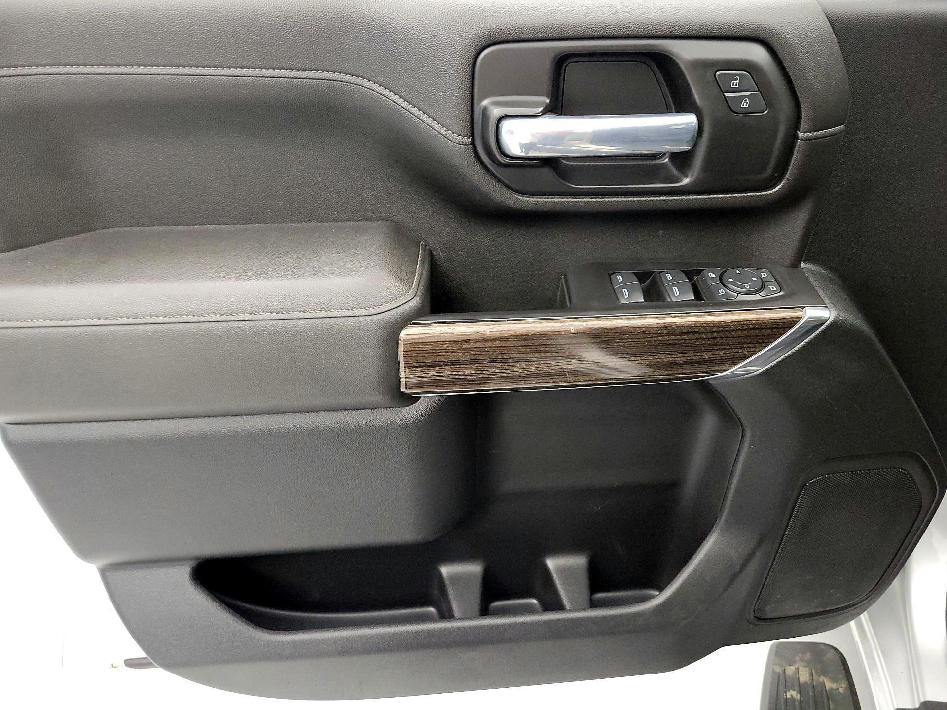 Thumbnail: 2021 Chevrolet Silverado 2500 - 12