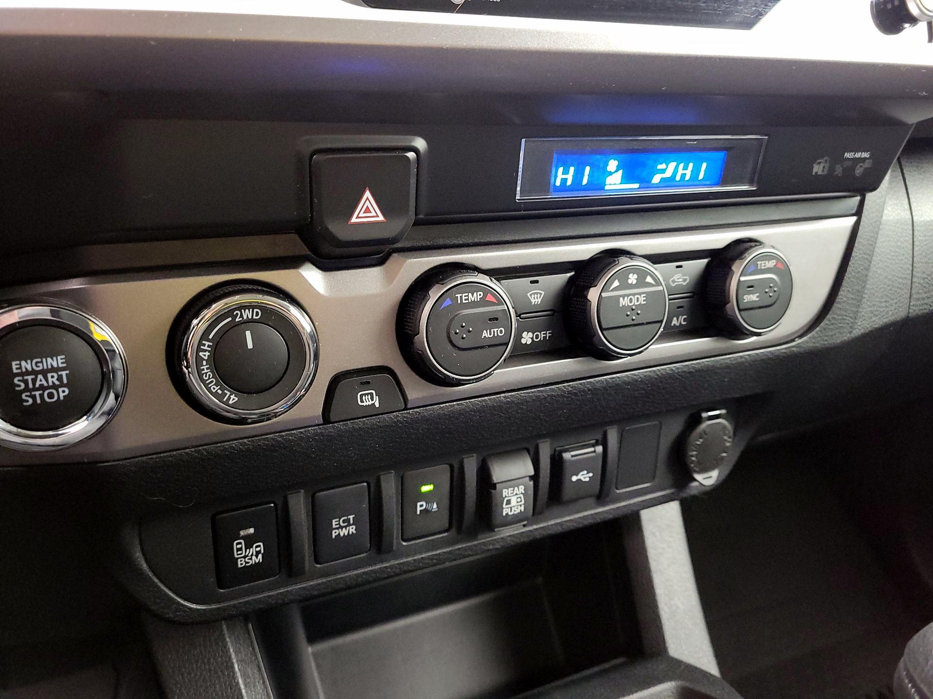 Thumbnail: 2023 Toyota Tacoma - 17