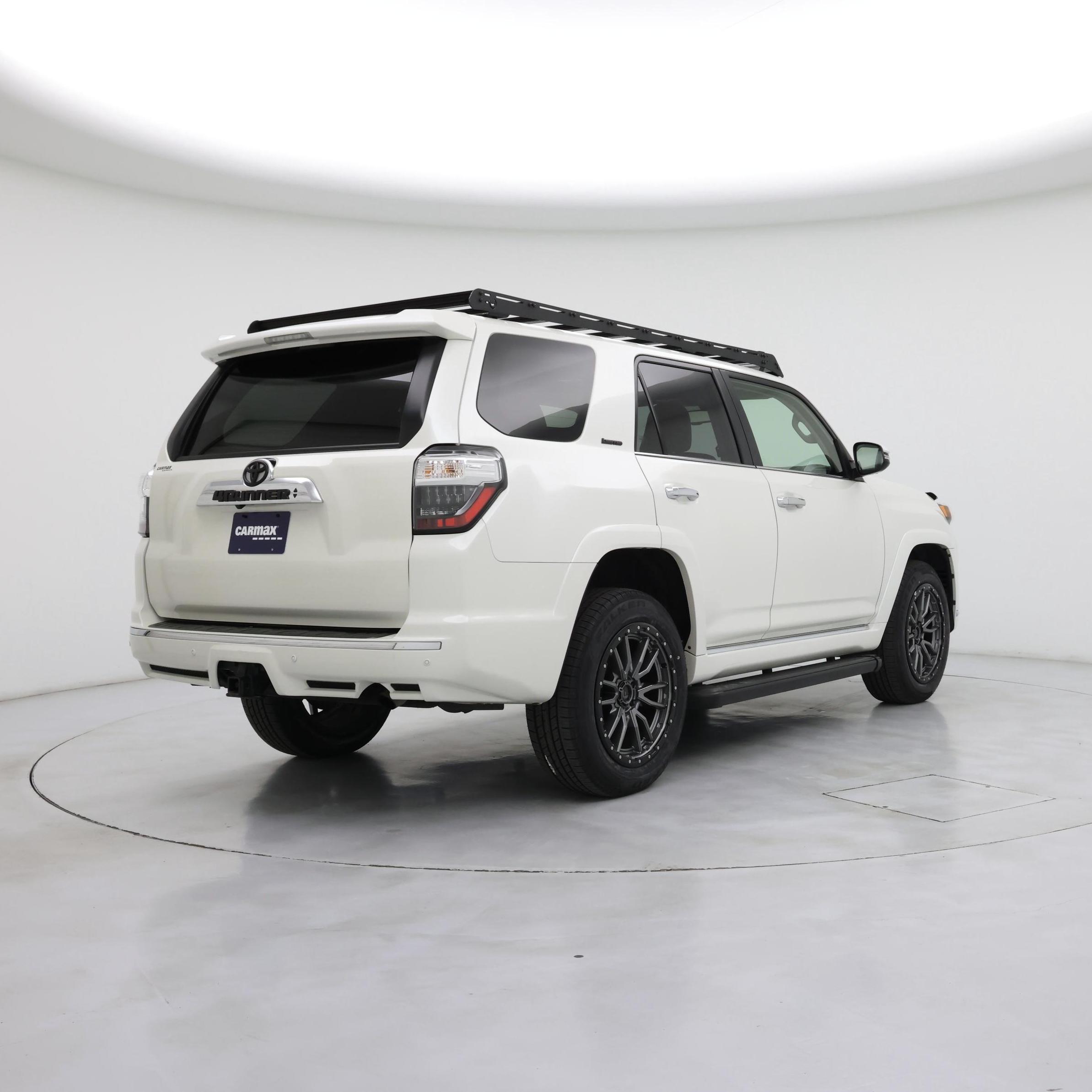 Thumbnail: 2022 Toyota 4Runner - 8