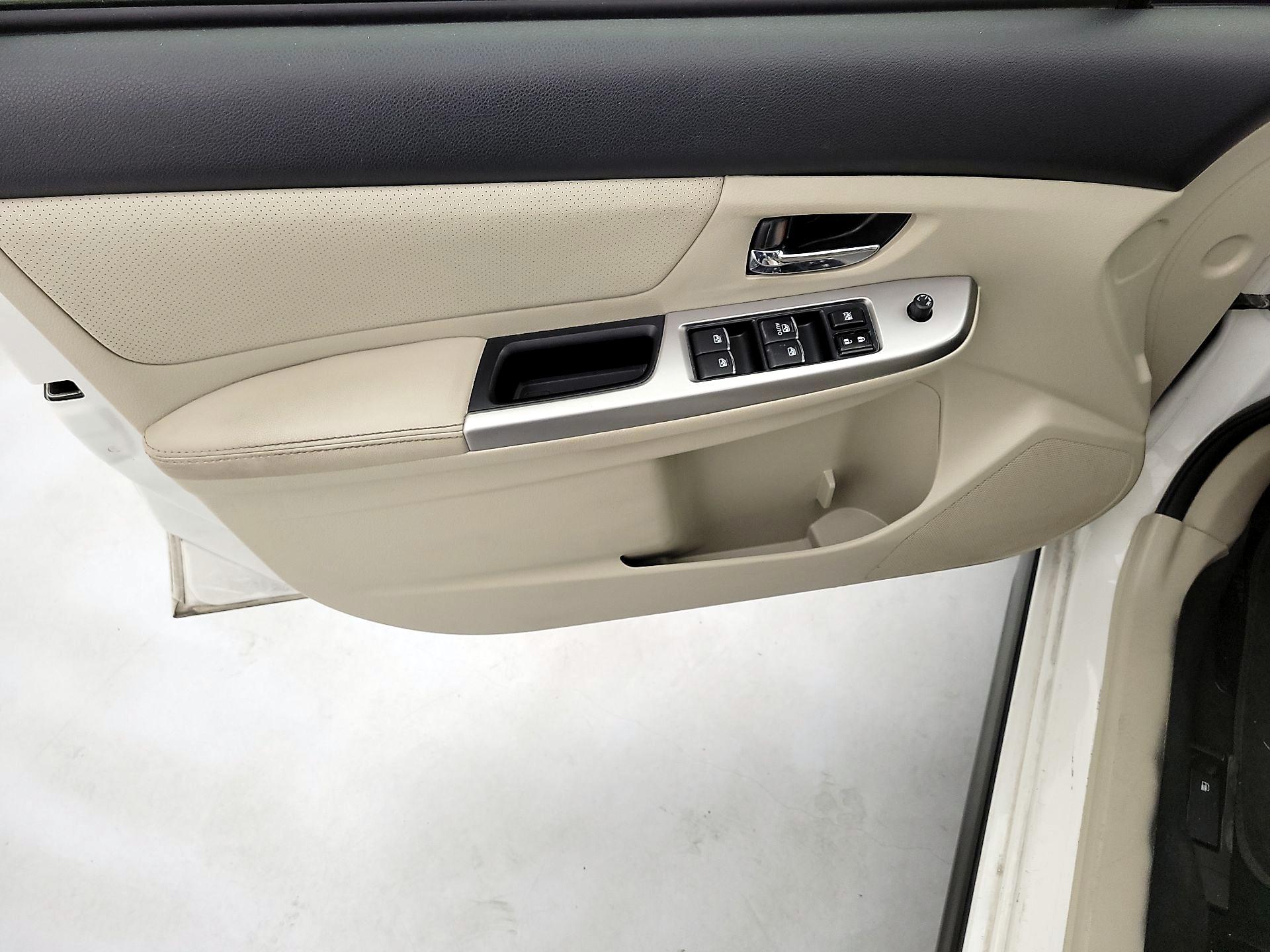 Thumbnail: 2015 Subaru XV Crosstrek - 12