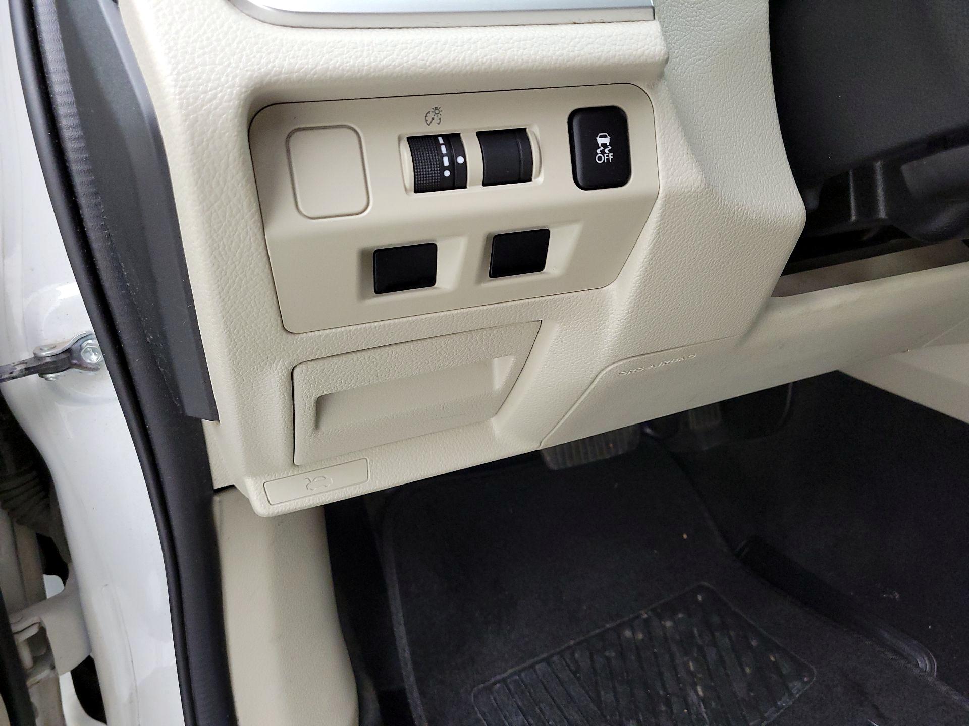 Thumbnail: 2015 Subaru XV Crosstrek - 13