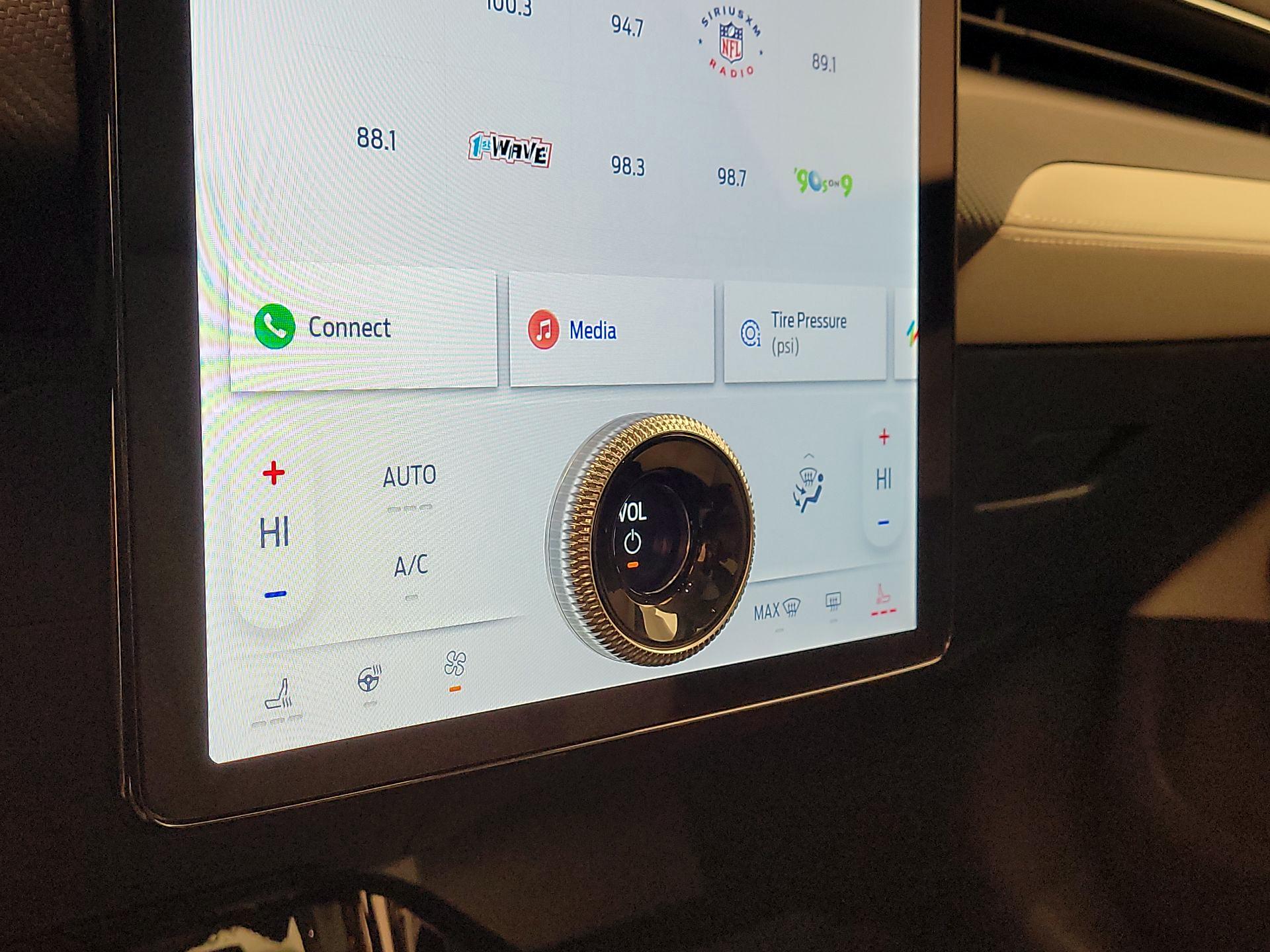 Thumbnail: 2023 Ford Mustang Mach-E - 17