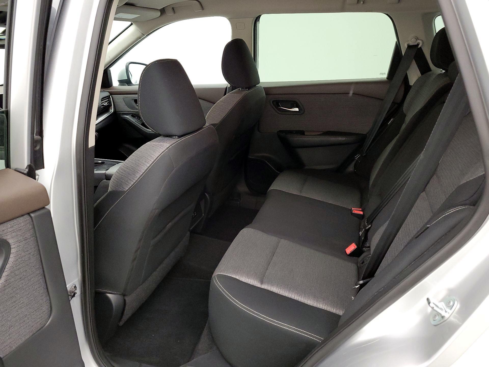 Thumbnail: 2021 Nissan Rogue - 19