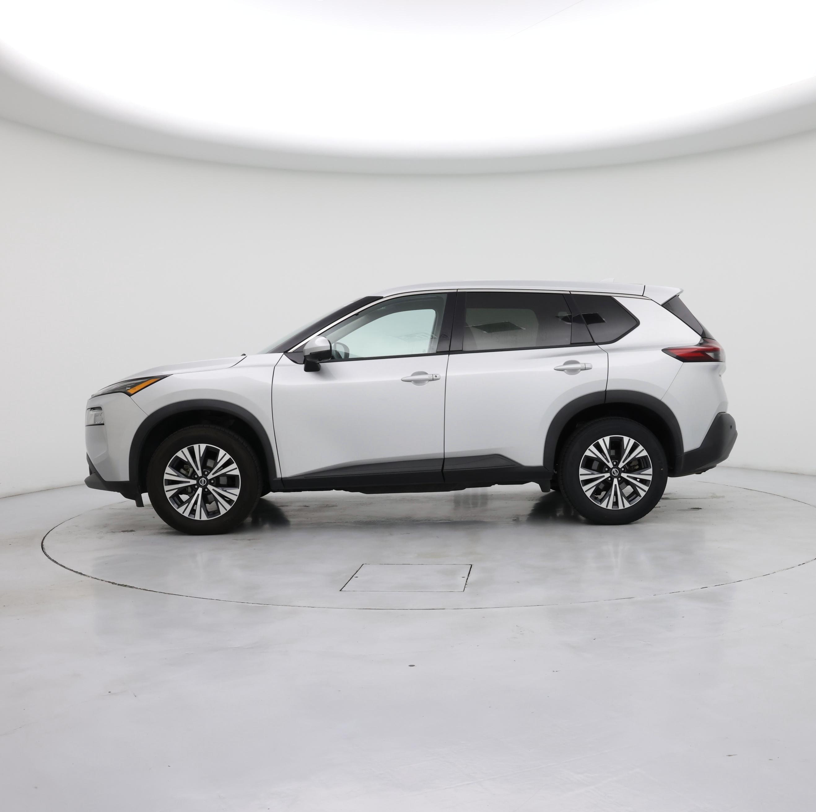 Thumbnail: 2021 Nissan Rogue - 3