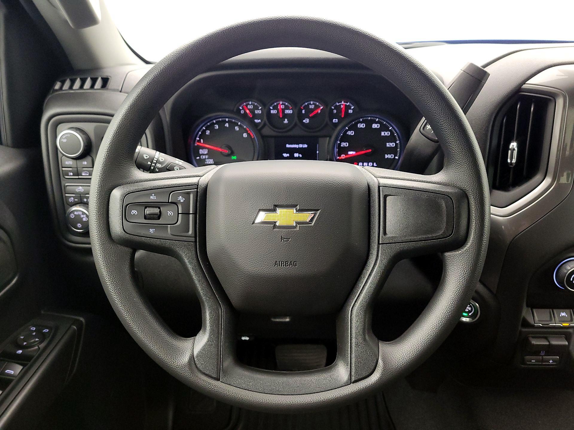 Thumbnail: 2026 Chevrolet Silverado 1500 - 10