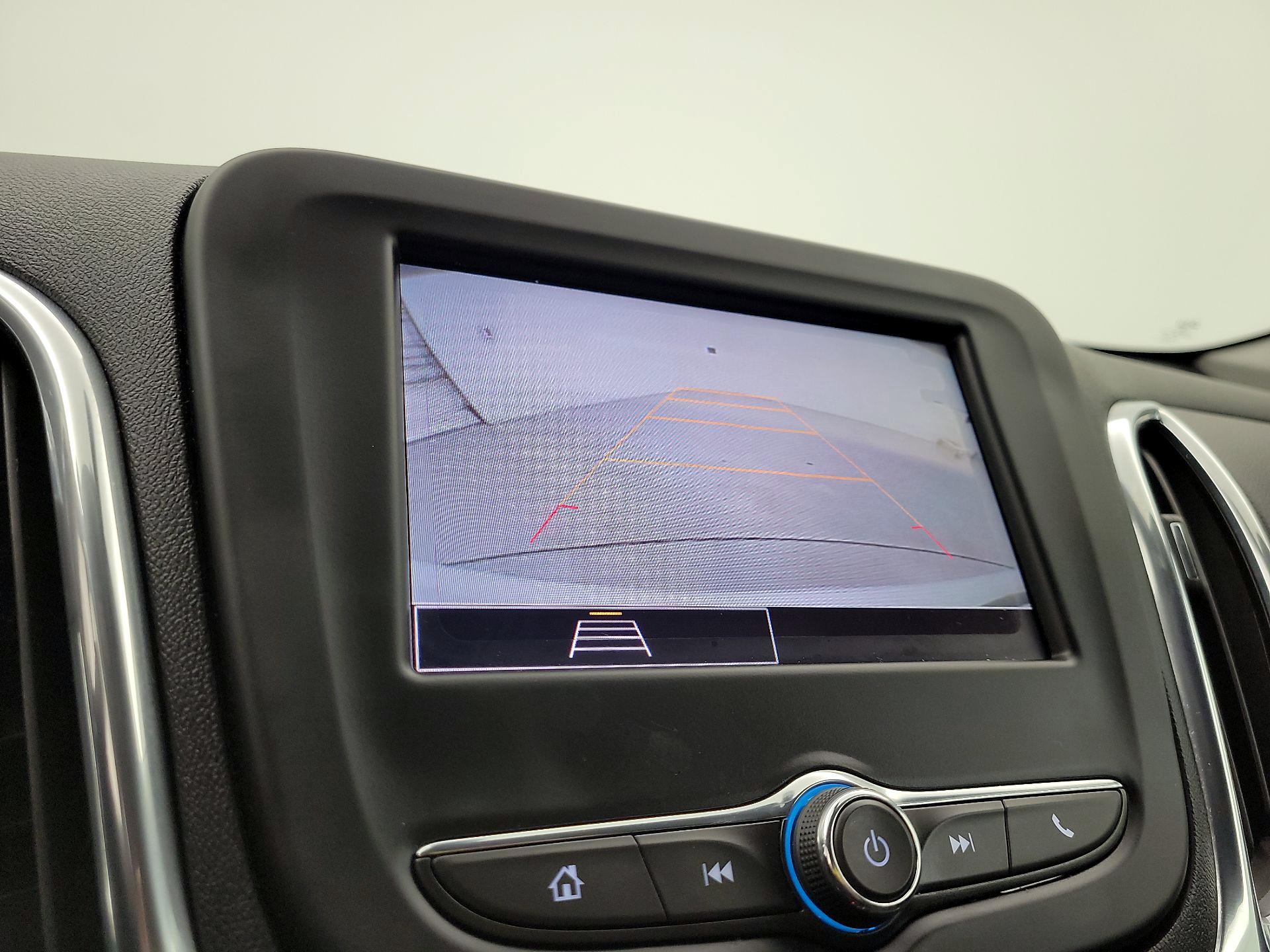 Thumbnail: 2022 Chevrolet Equinox - 14