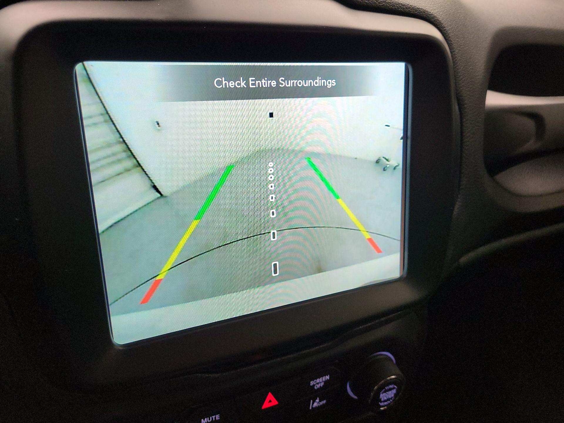 Thumbnail: 2023 Jeep Renegade - 15